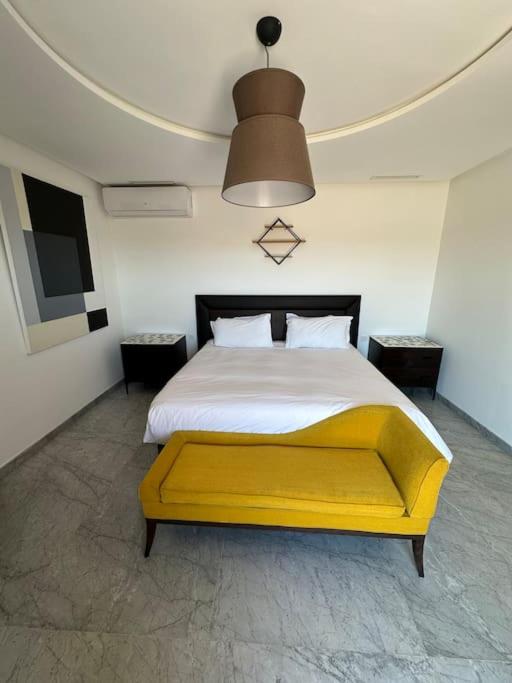 Villa in Marrakech - 5 Suites, Heated Pool, Jacuzzi, Transportation, Volleyball & Padle Court, Complimentary Breakfast view 3