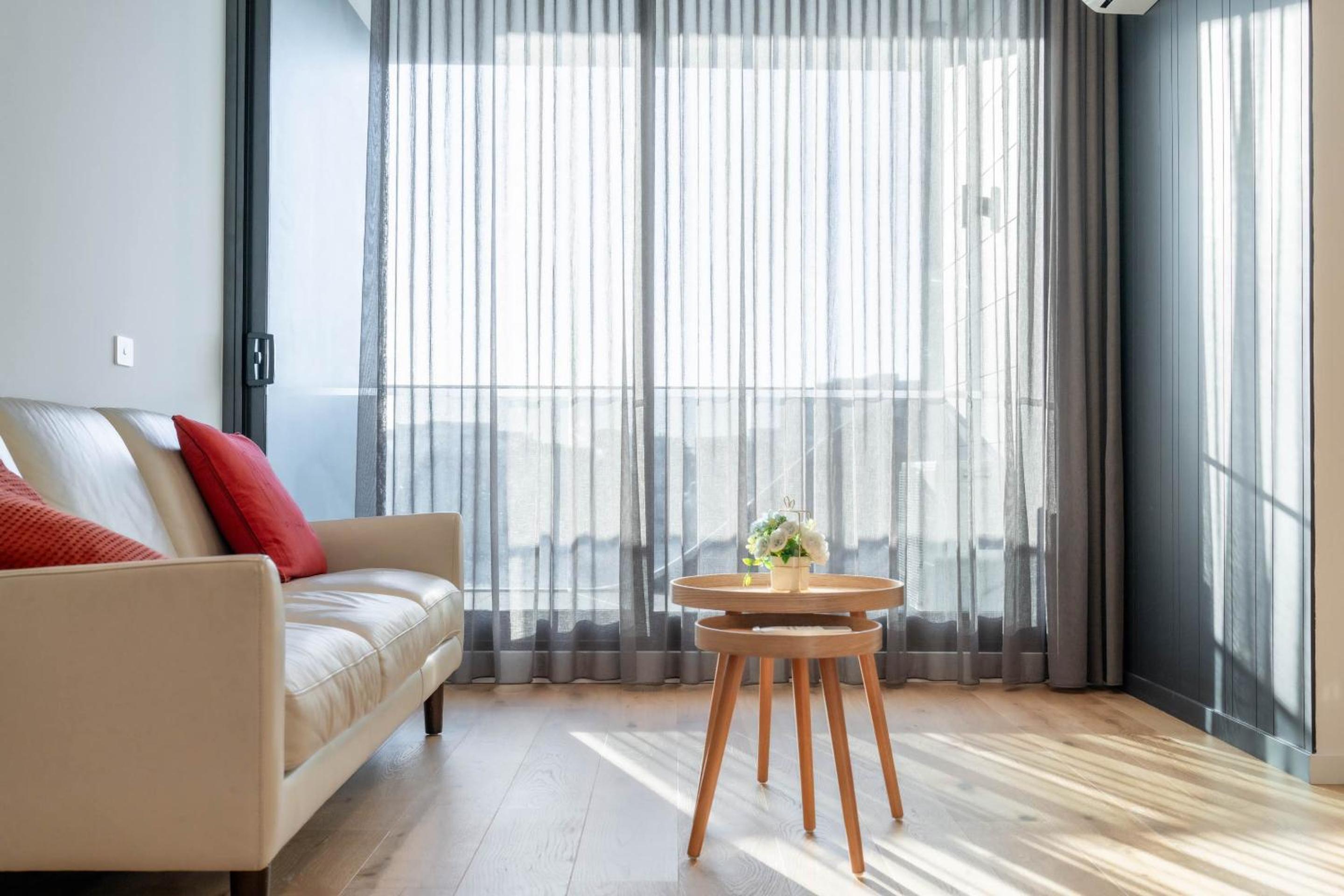 Asteroid B-612 Urban Bliss Retreat