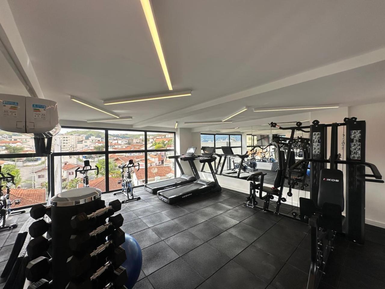 Studio central com lazer e spa
