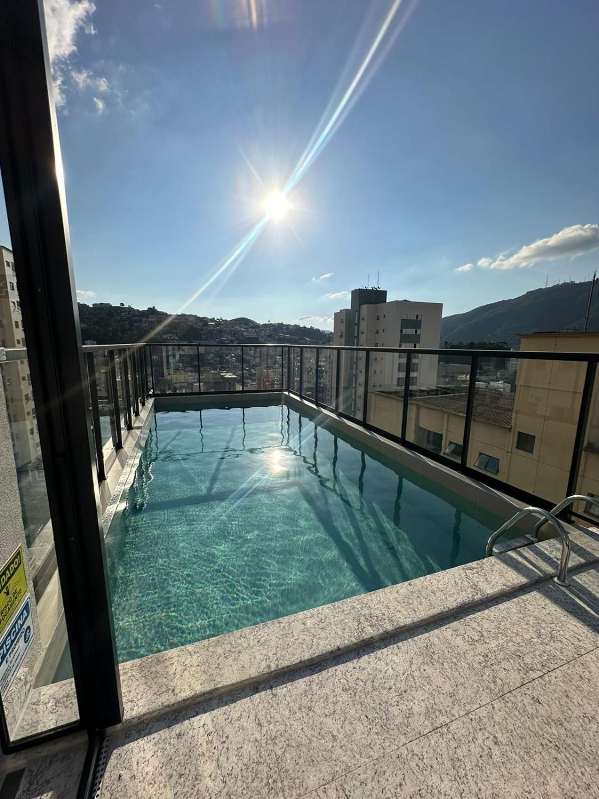 Studio central com lazer e spa