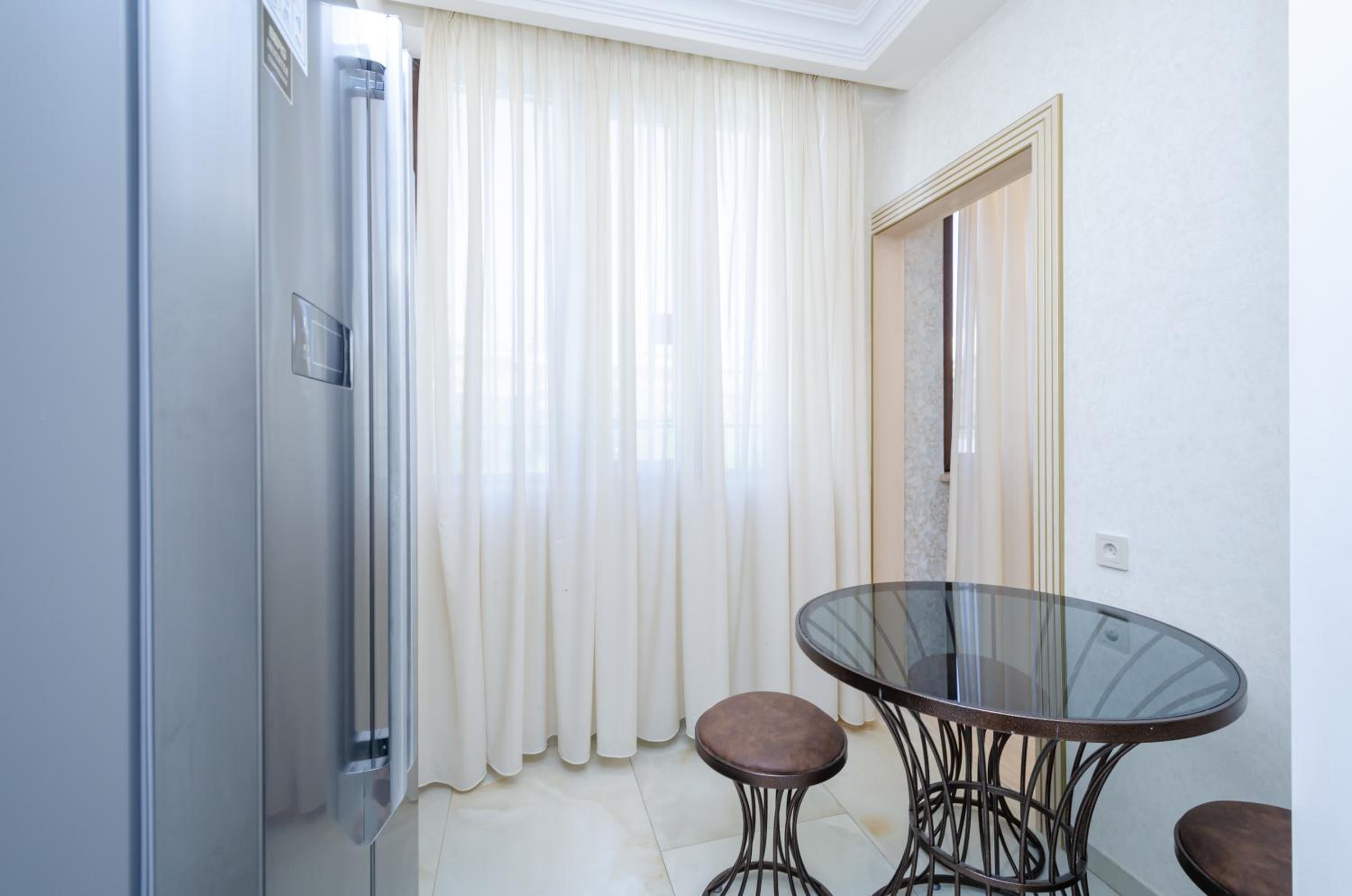 5A beautiful apartment in the center of the capital photo original