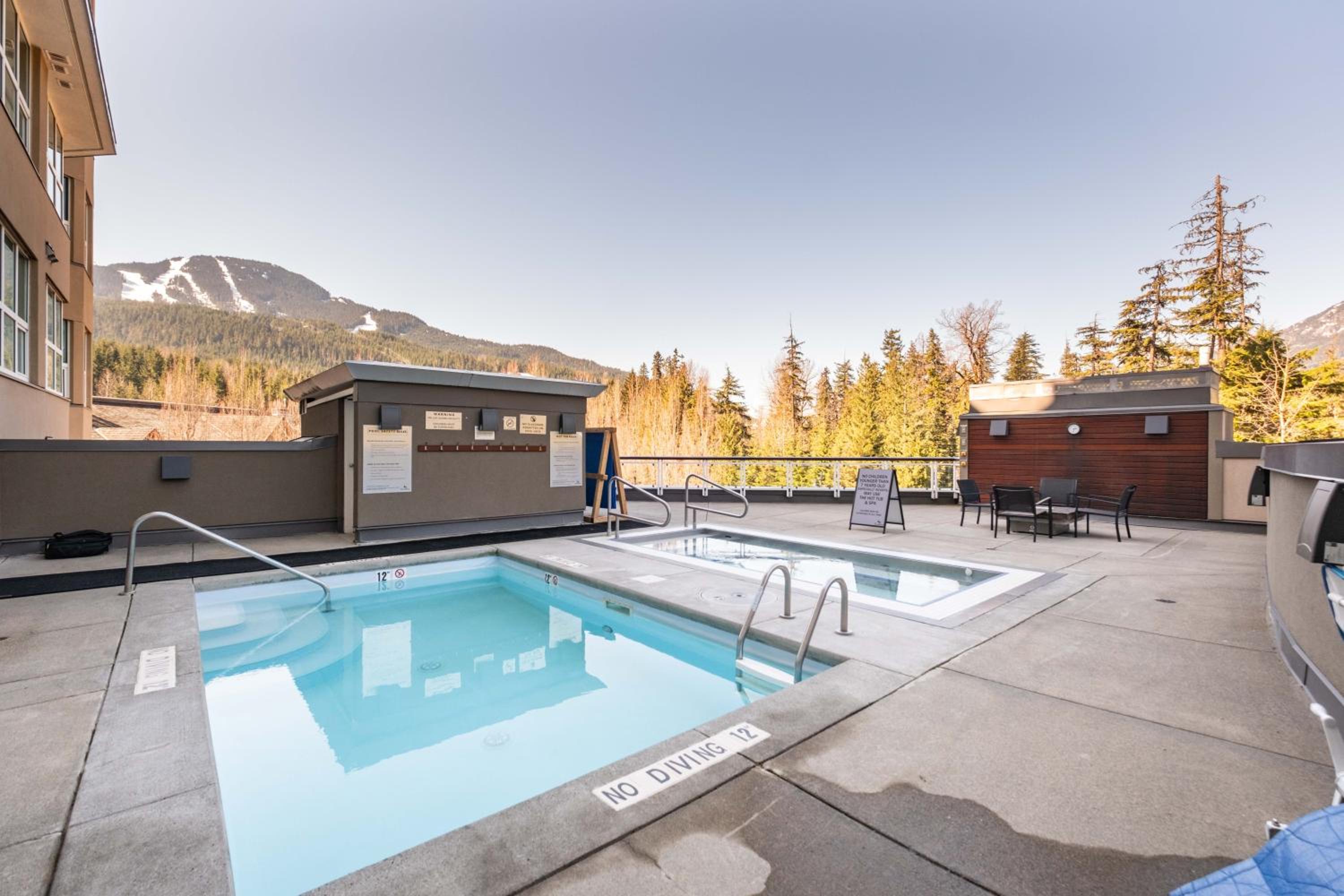 Le Chamois by Outpost Whistler