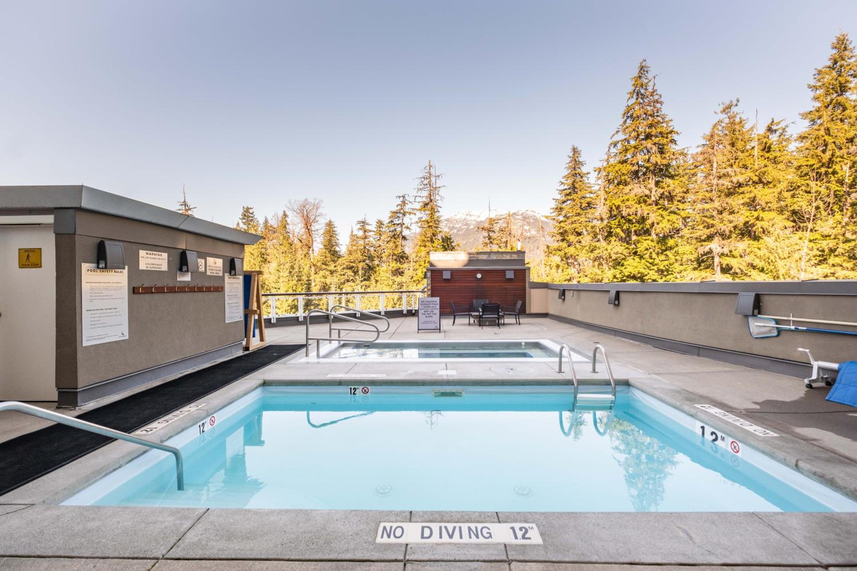 Le Chamois by Outpost Whistler