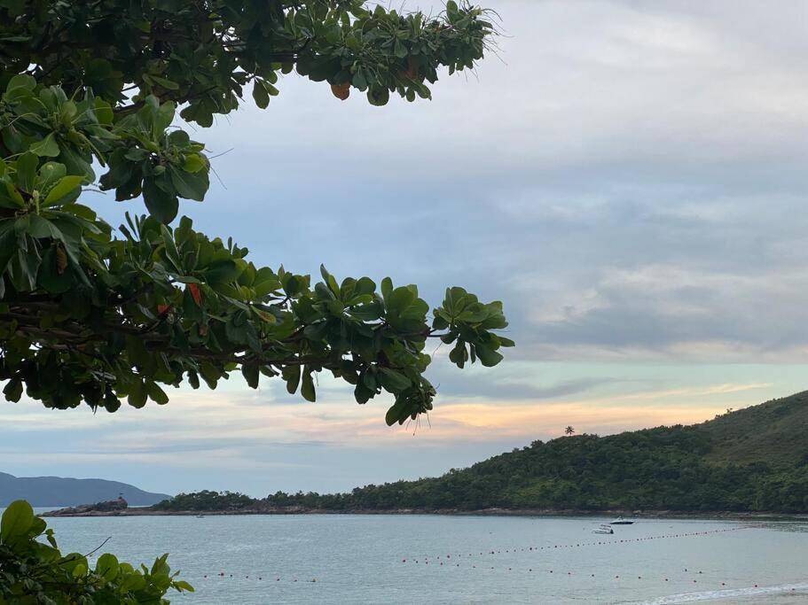 Linda Casa, pé na areia na praia da Fortaleza Ubatuba