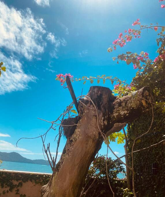 Linda Casa, pé na areia na praia da Fortaleza Ubatuba