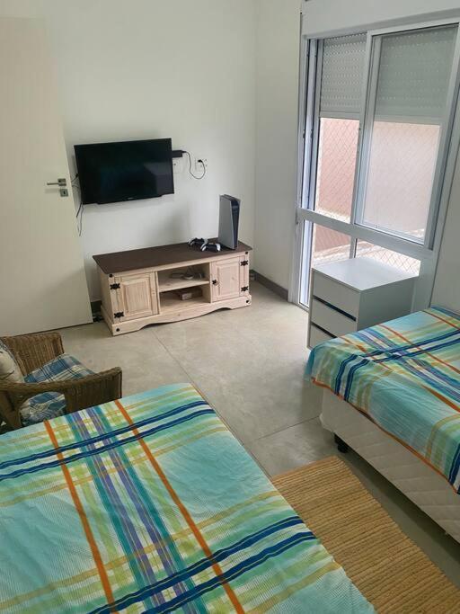 Linda Casa, pé na areia na praia da Fortaleza Ubatuba