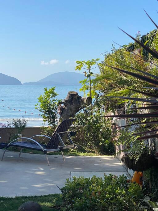 Linda Casa, pé na areia na praia da Fortaleza Ubatuba