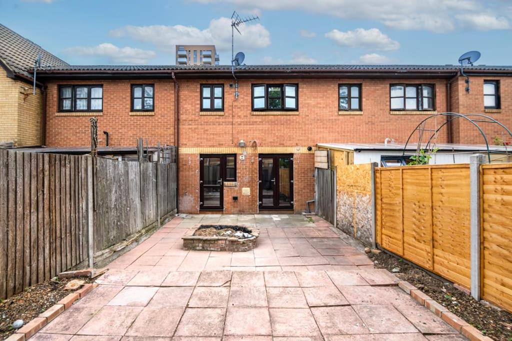 Immaculate Refurbished House
