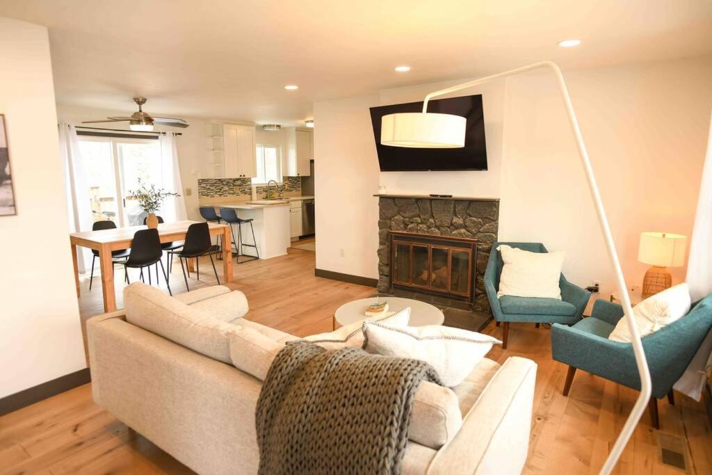 Large, newly renovated home in Missoula