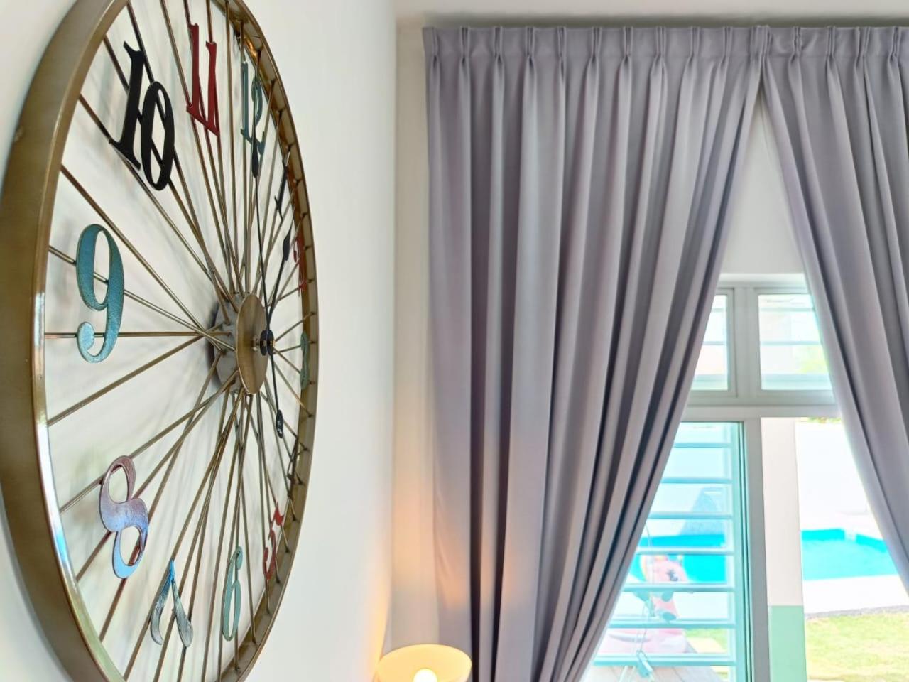 EnaBella Homestay Pool Melaka
