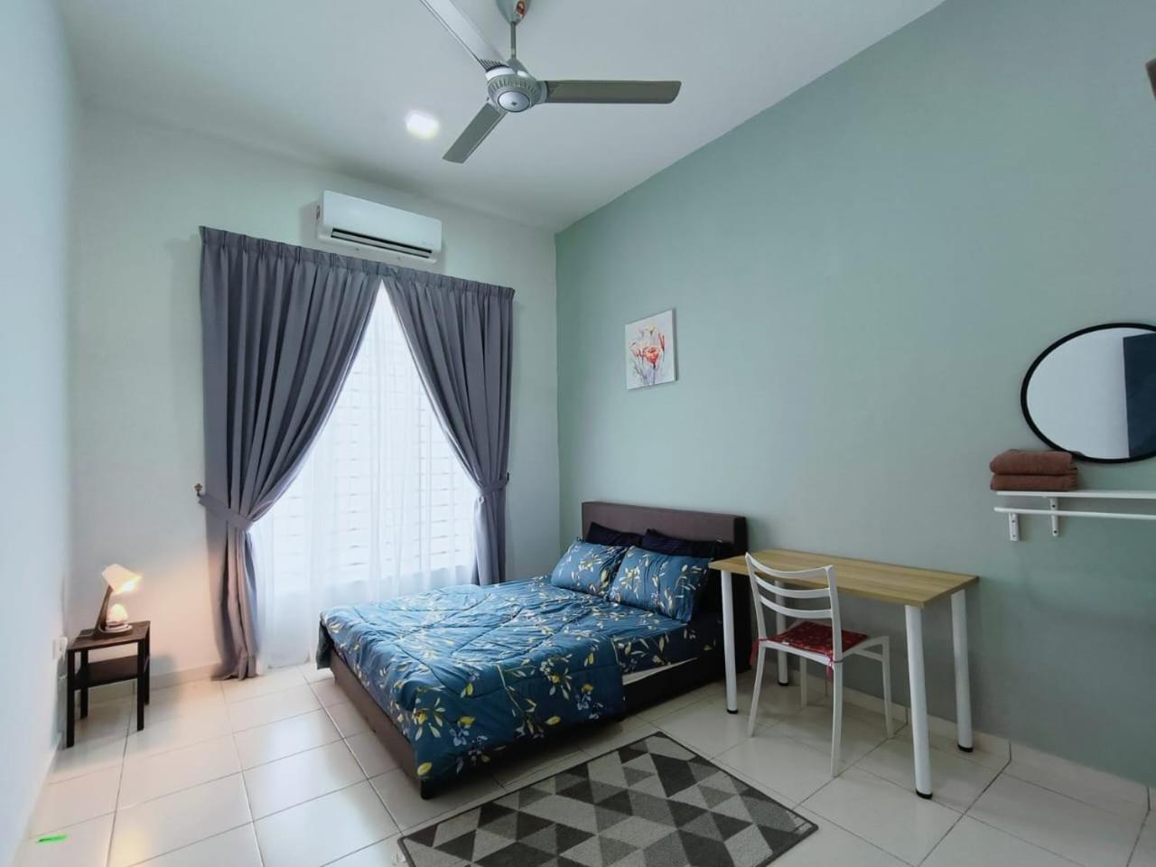 EnaBella Homestay Pool Melaka