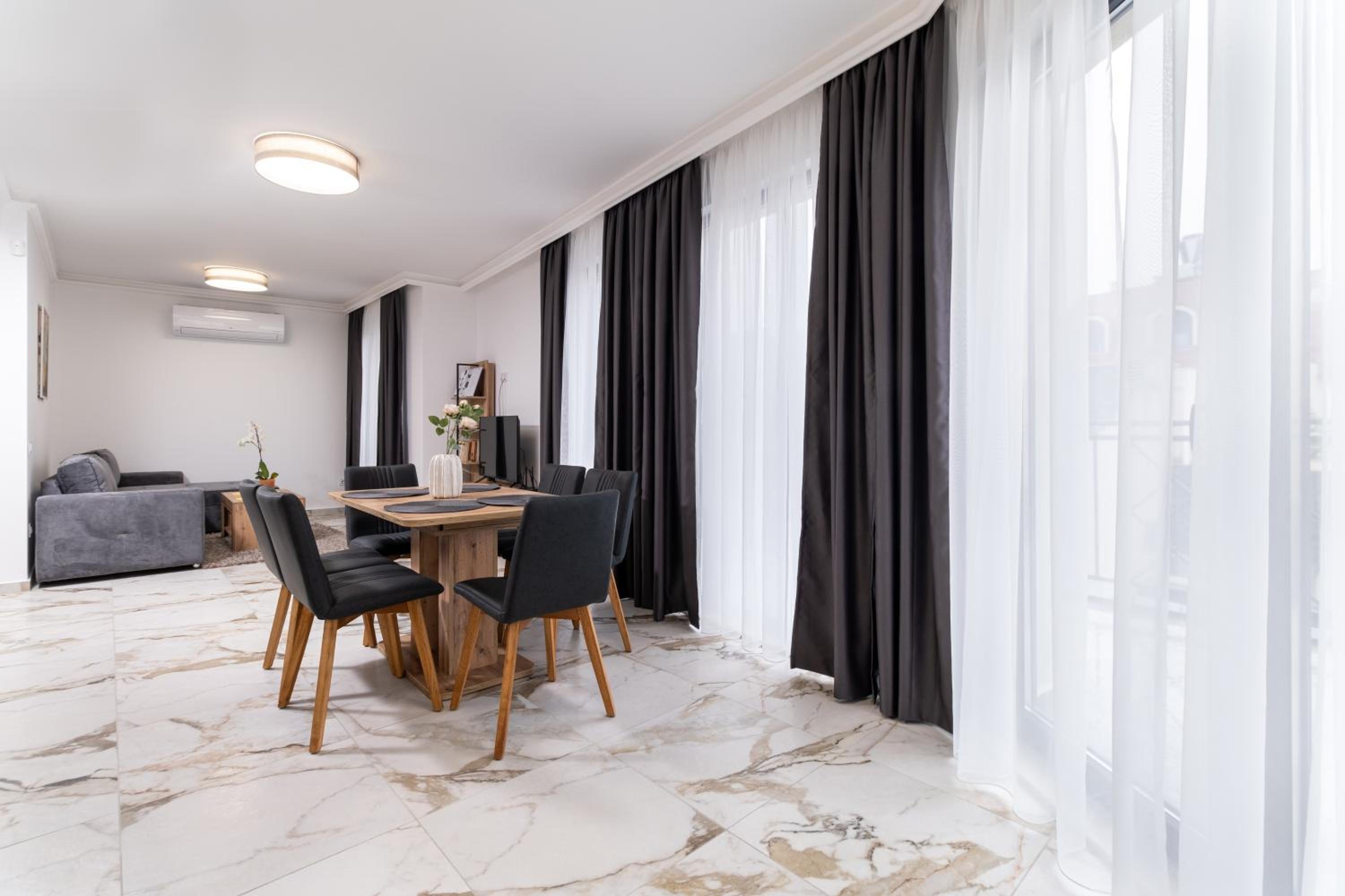 Modern 1-Bedroom Apartments