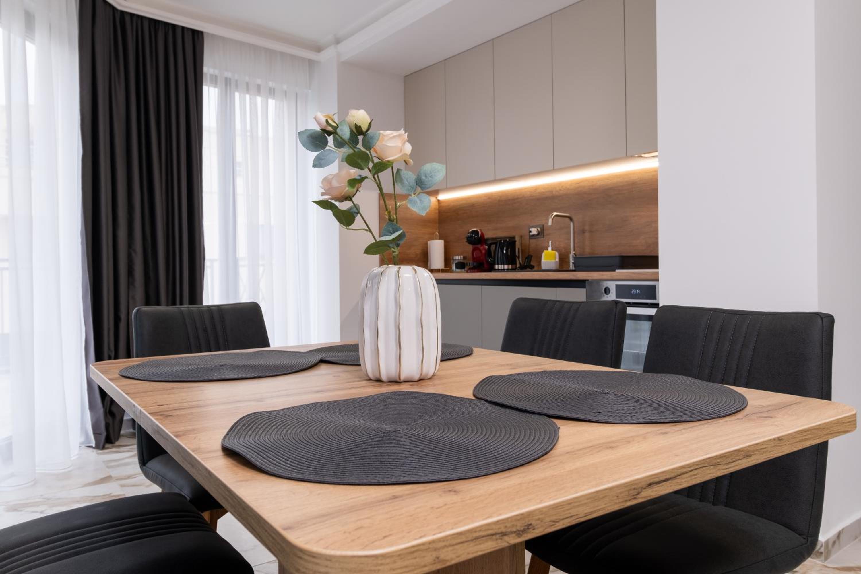Modern 1-Bedroom Apartments