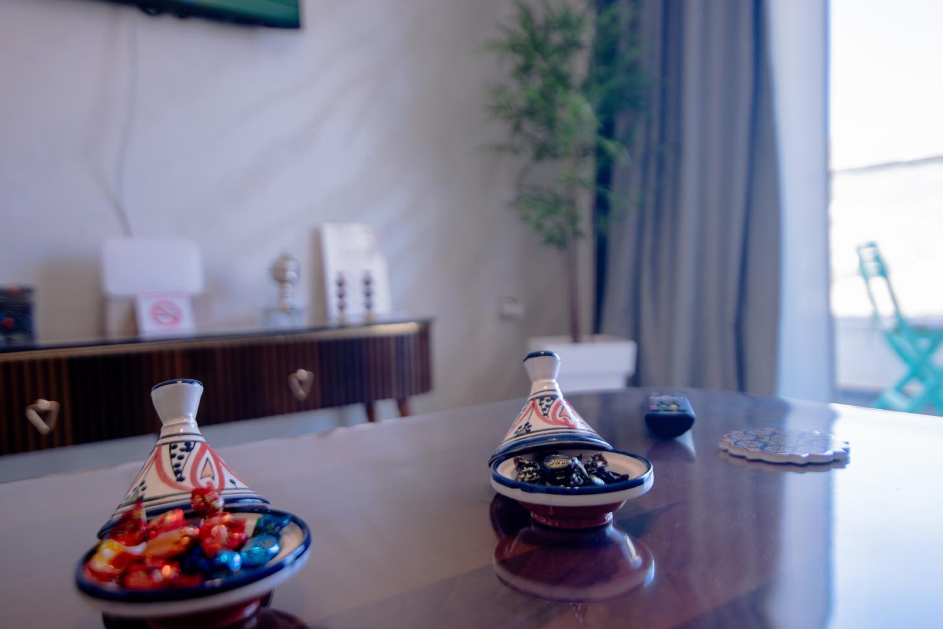 Luxury Apartment 99sqm with Beach front, AC and Unlimited Wi-Fi