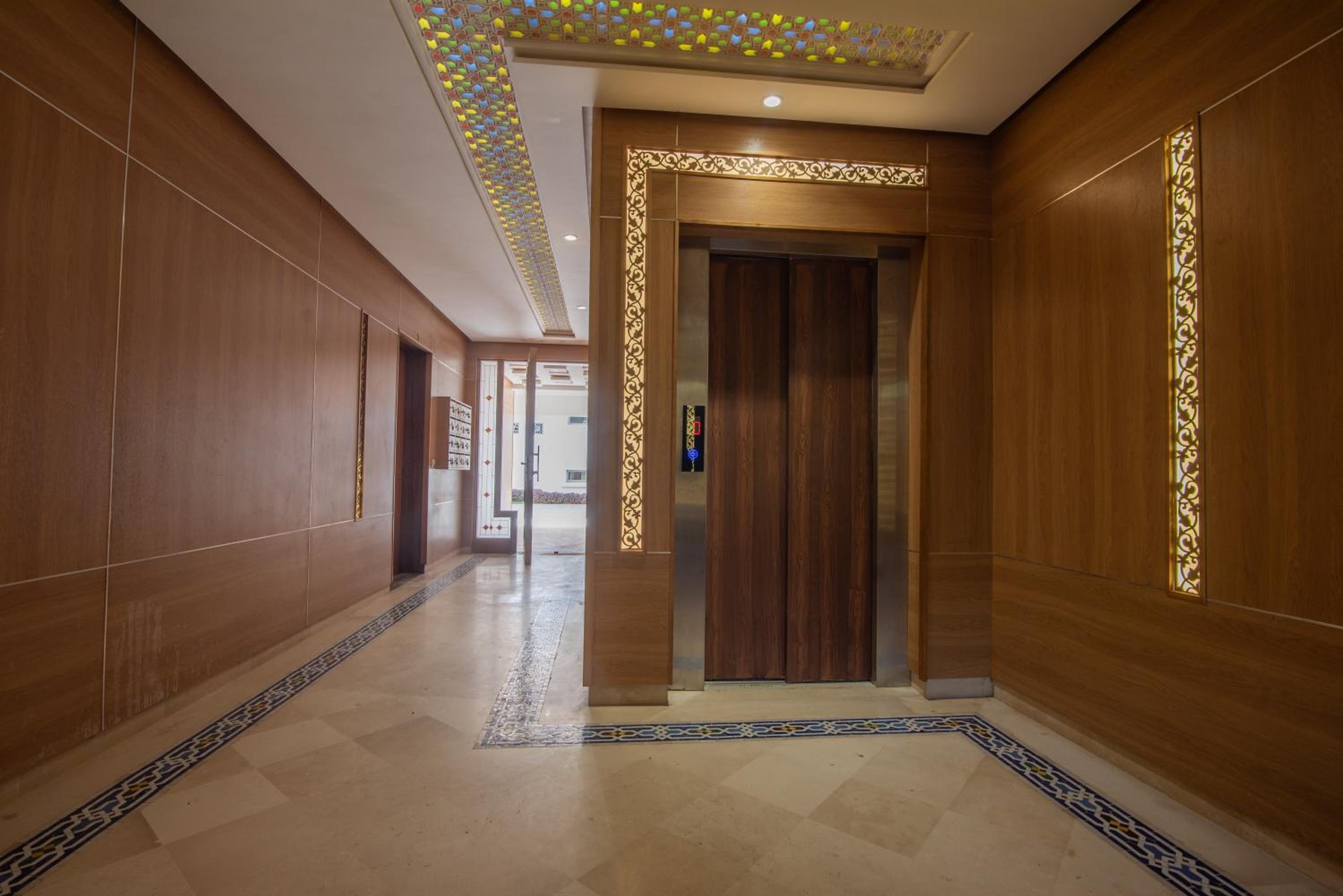 Luxury Apartment 99sqm with Beach front, AC and Unlimited Wi-Fi