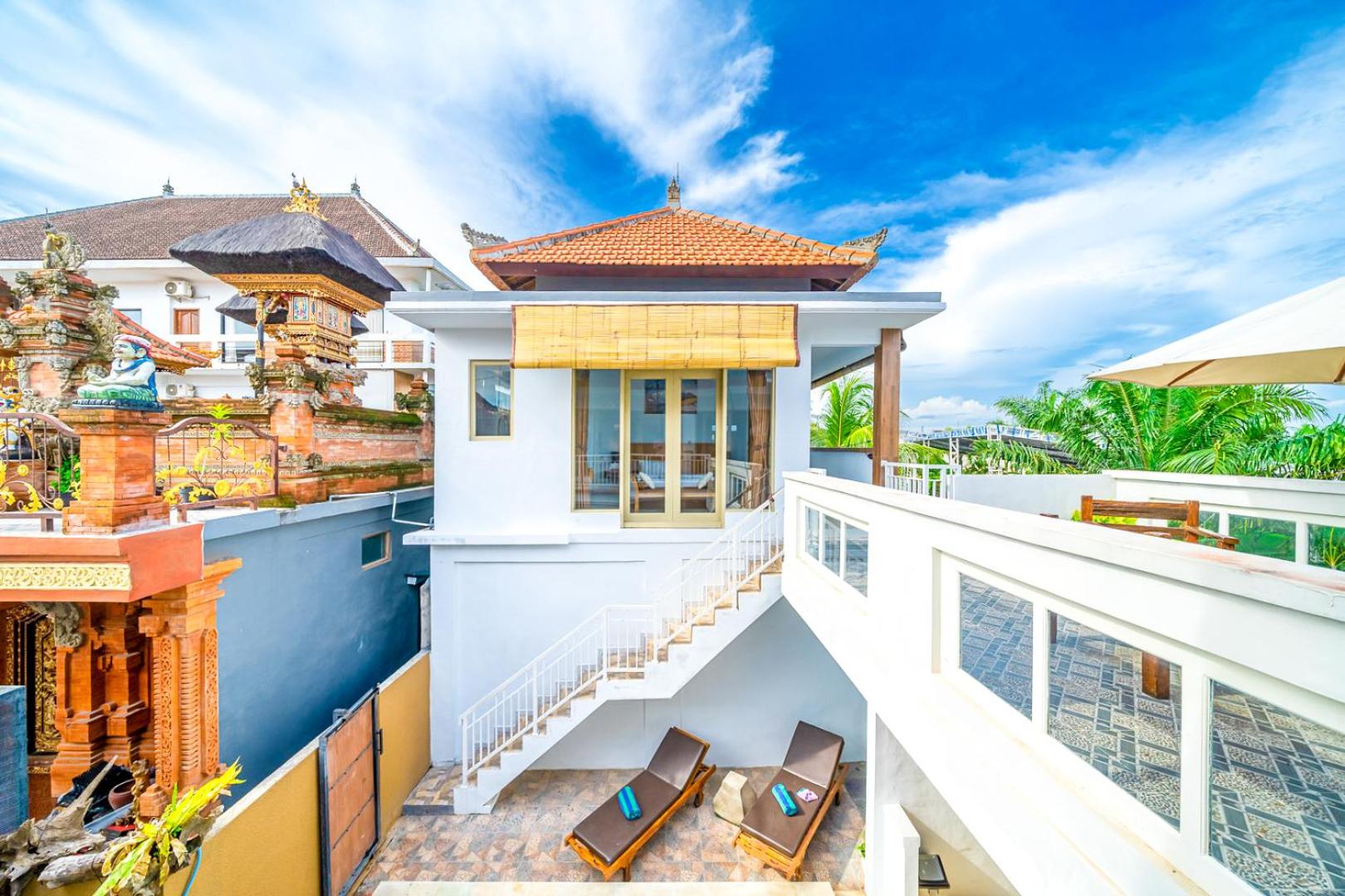 Pantai Villa HomeStay