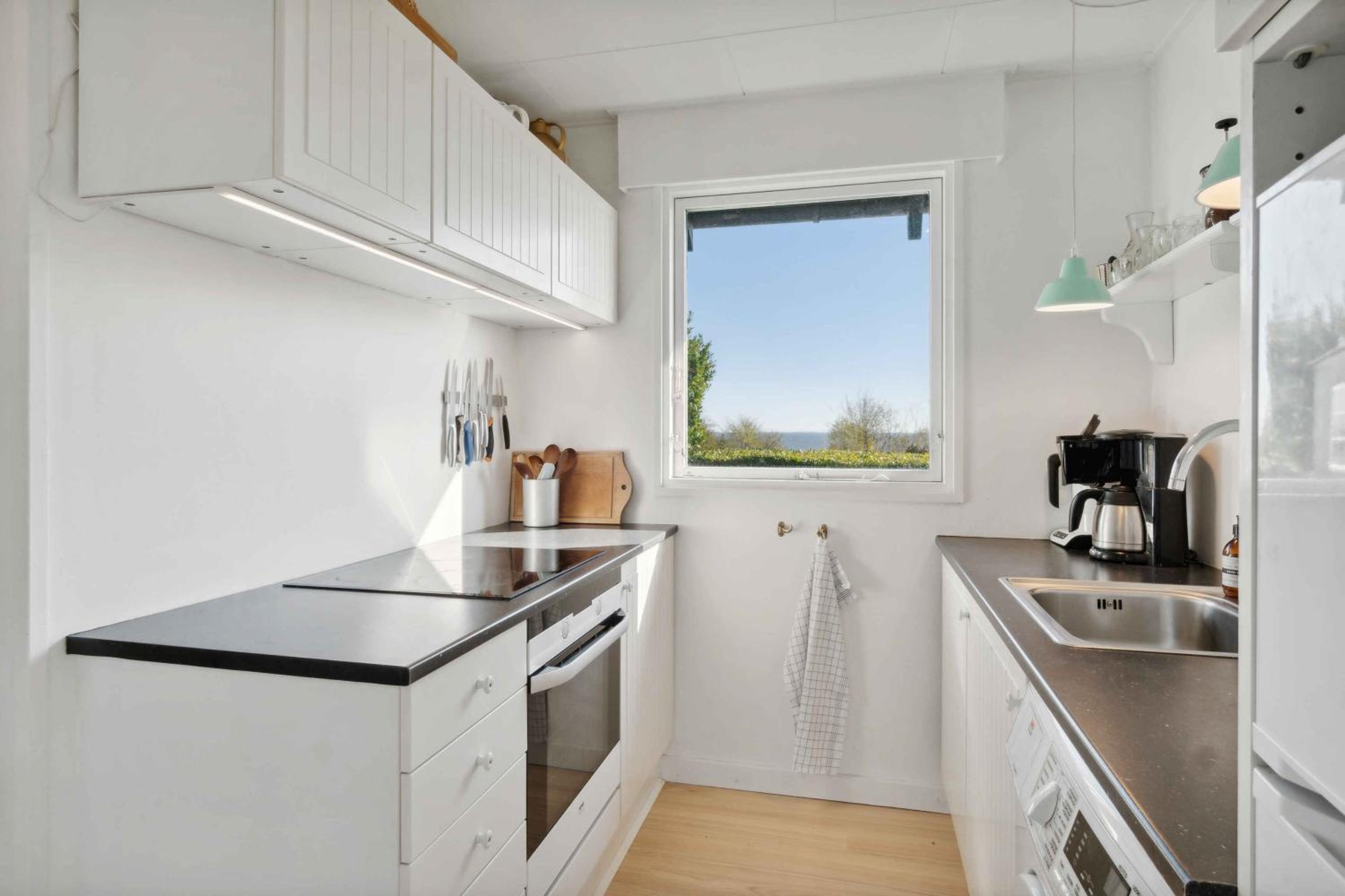 Idyllic Holiday Home Near Cliffs And Beach