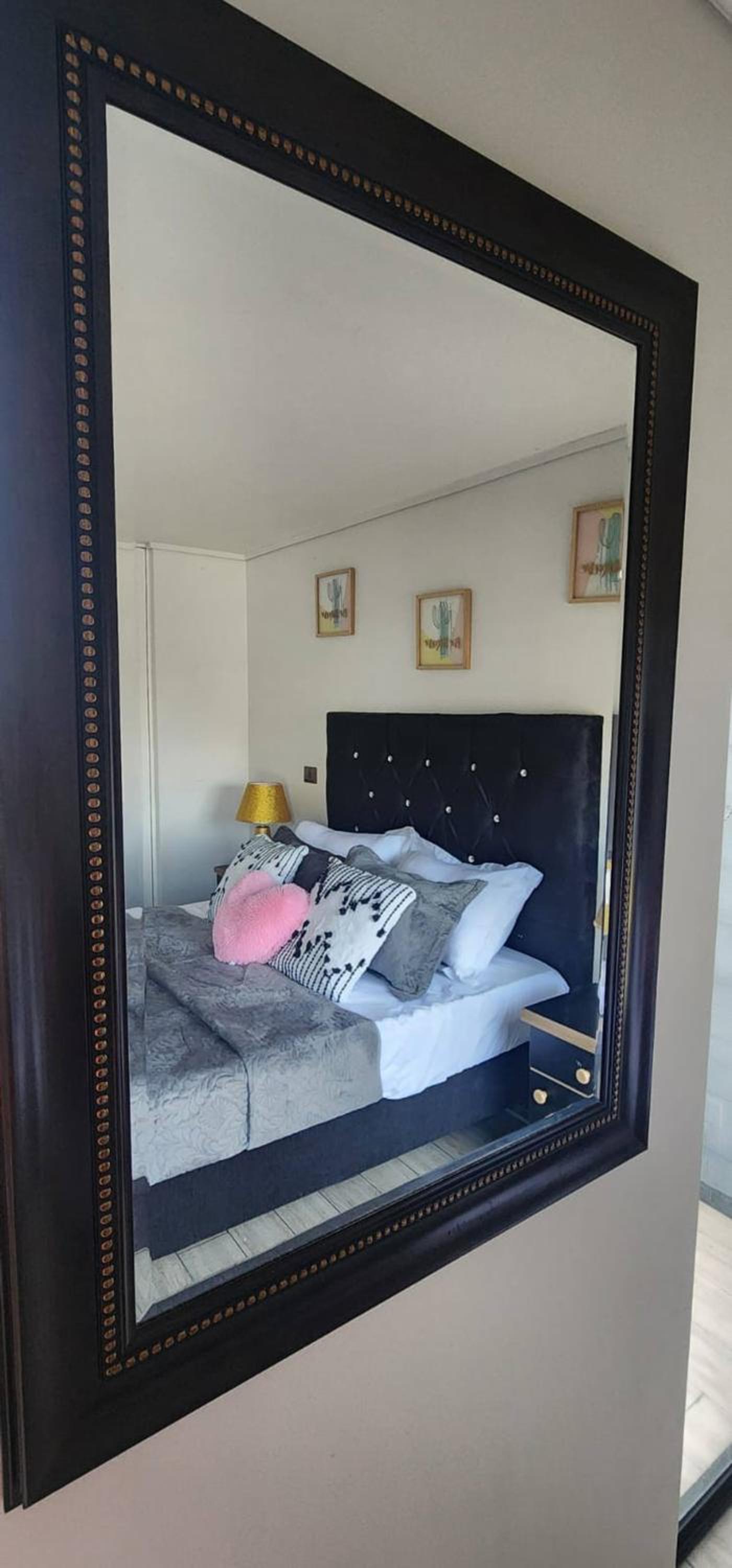 Comfortable Loft With Gym In Independence