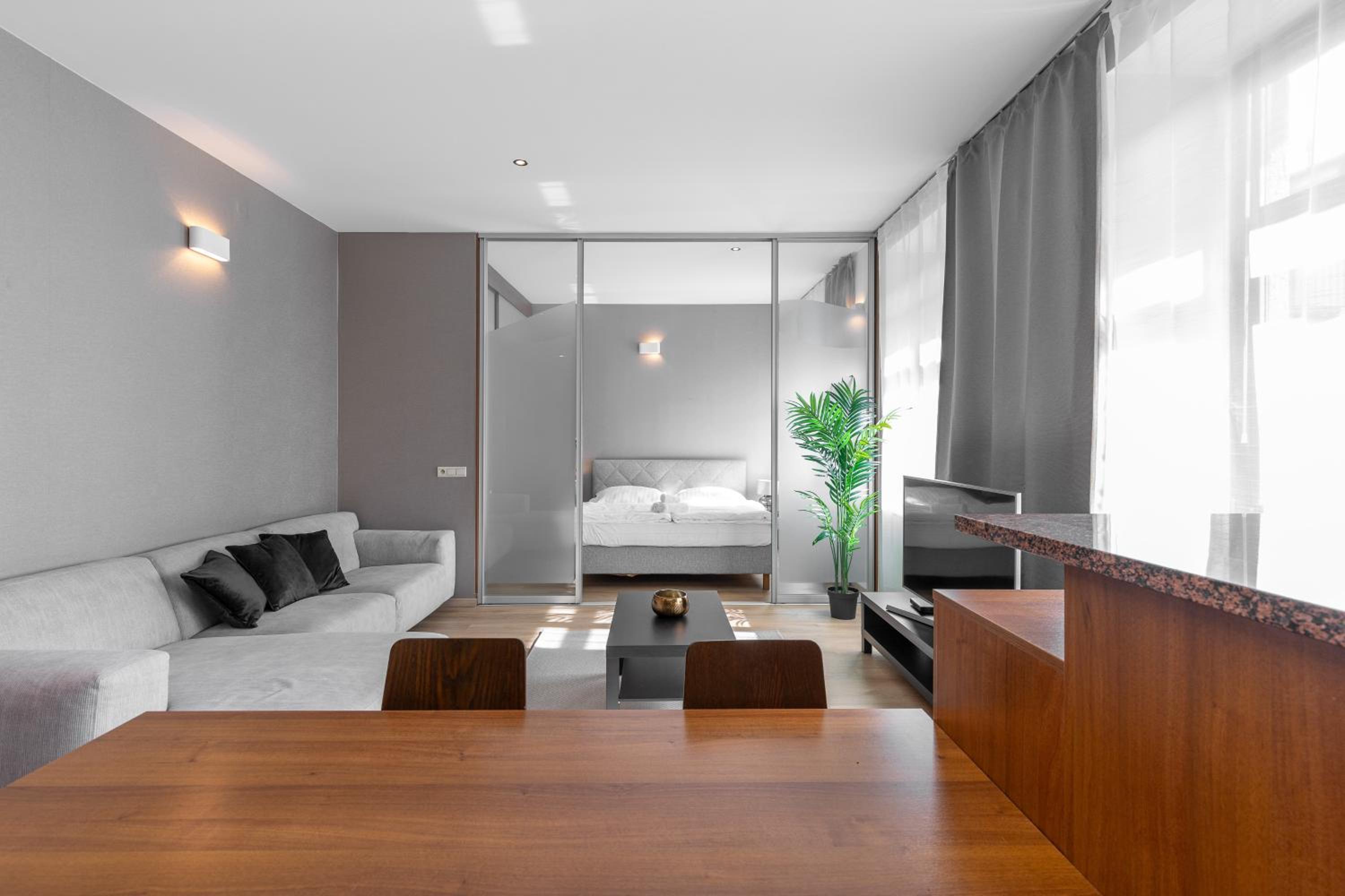 Laurinska modern apartment in direct centrum of Bratislava, Air-condition view 2