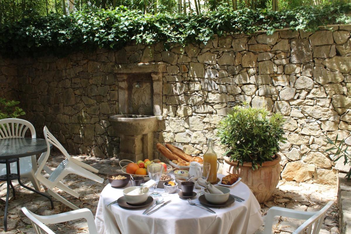 outdoor BBQ area