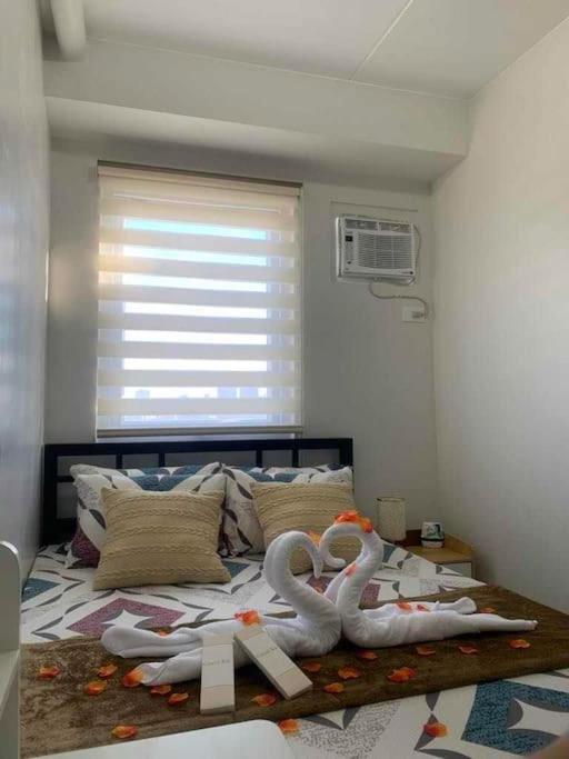 2BR Unit VillaHermia Staycation, Cebu view 2