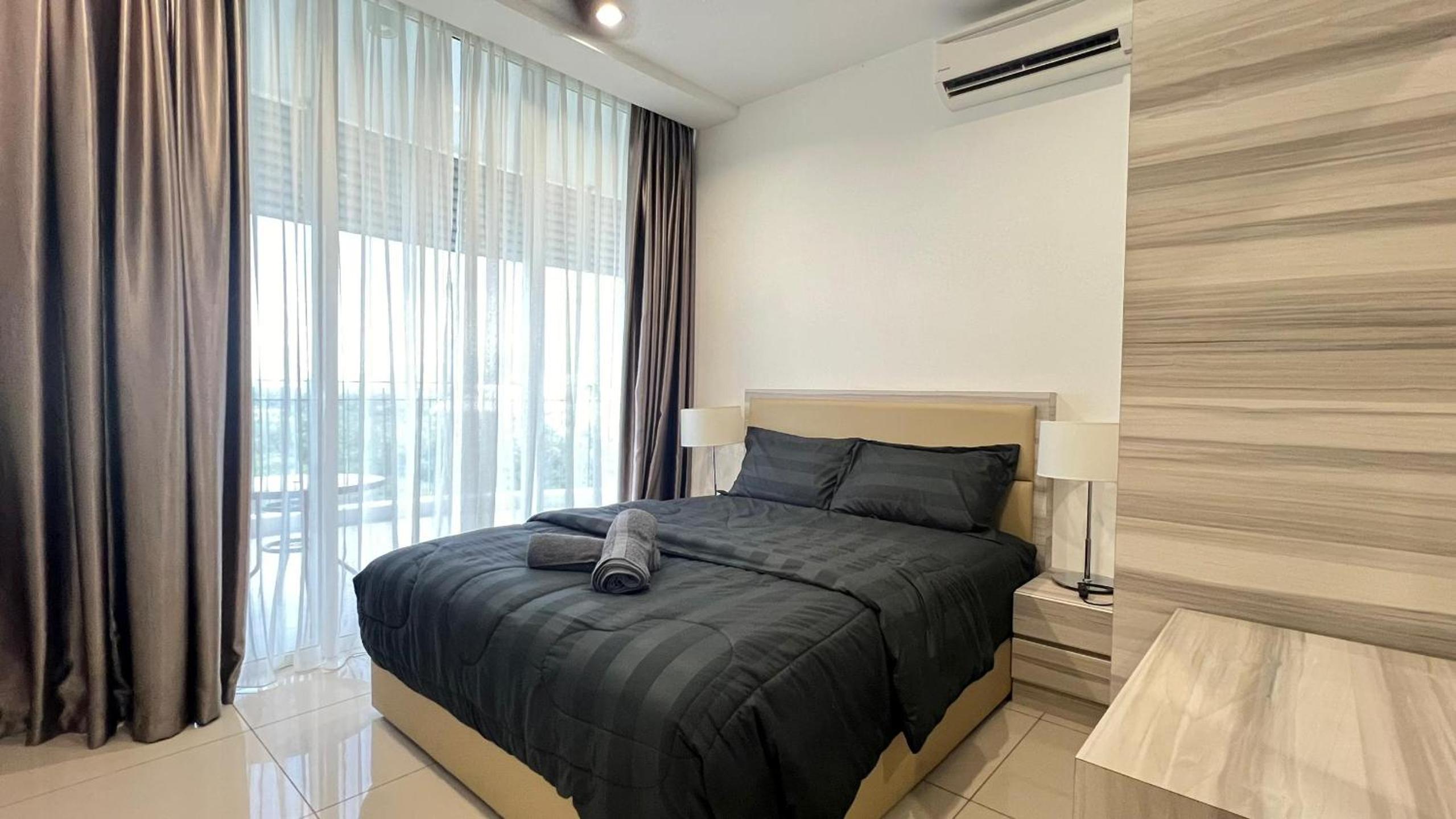 Encorp Marina ,Bathtub 2BR/6 pax