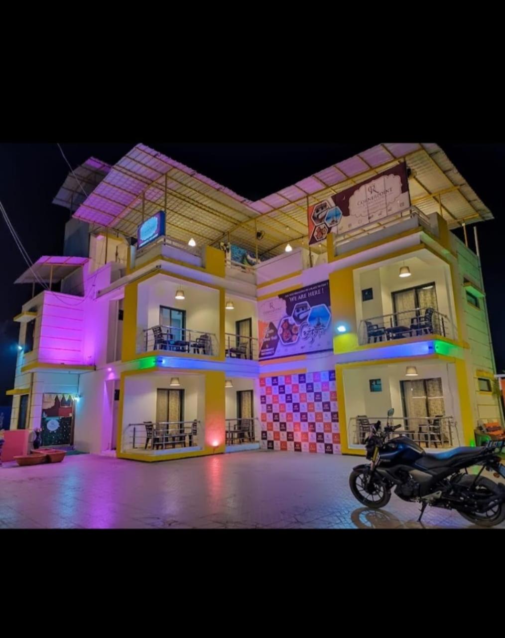 Cornerpoint bungalows