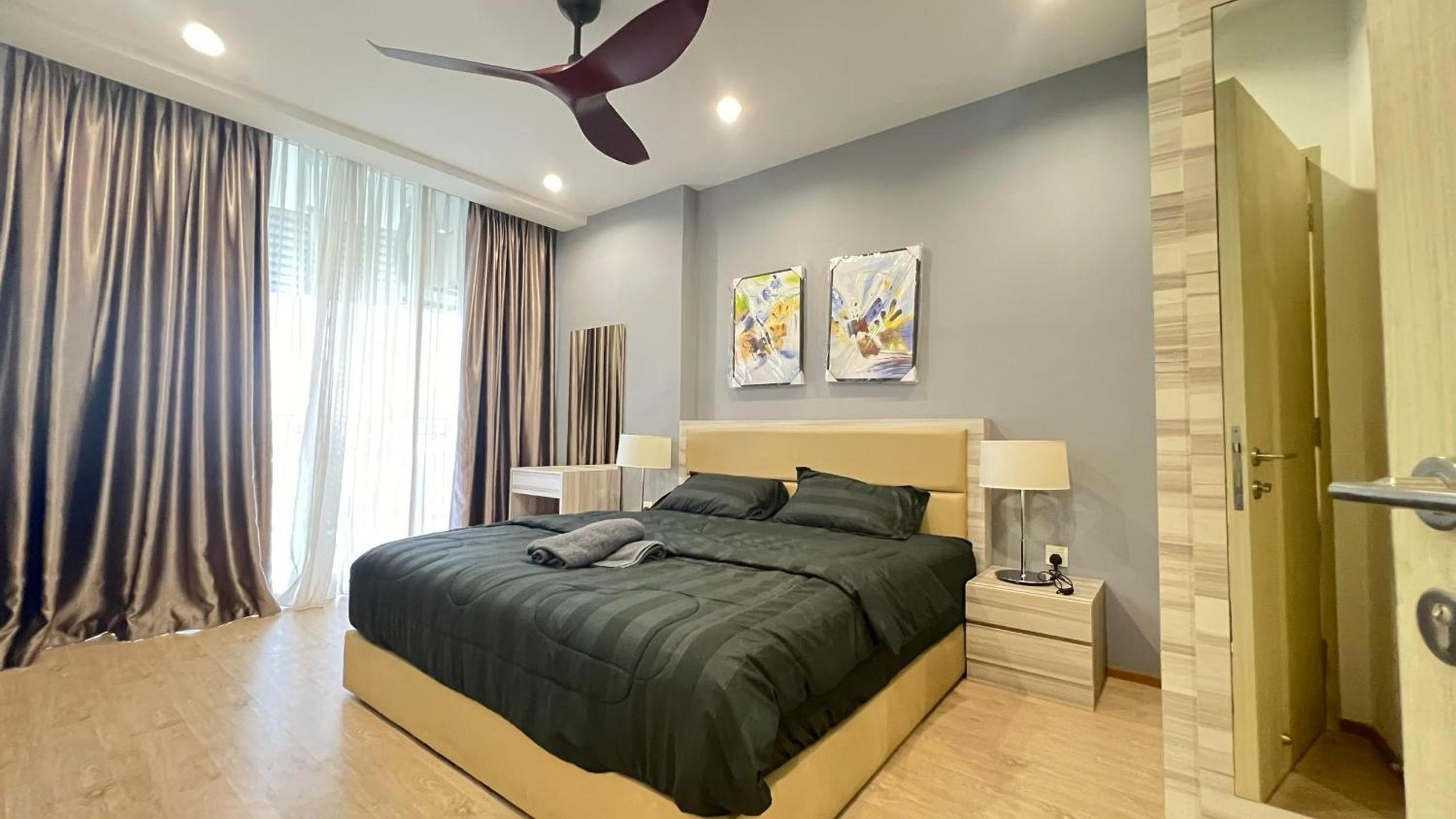 Encorp Marina ,Bathtub 2BR/6 pax