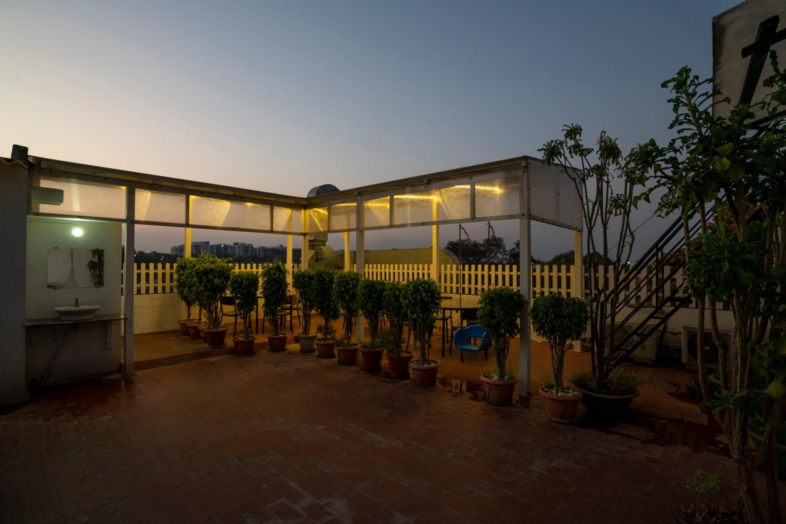 Aishwarya Suites