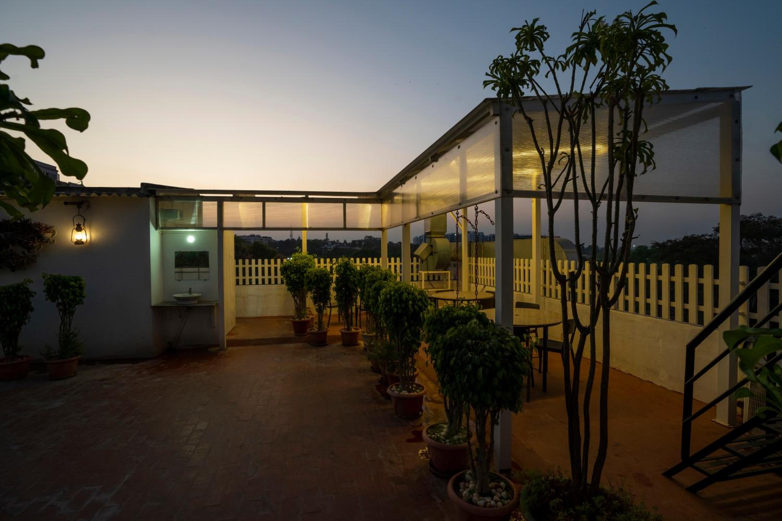 Aishwarya Suites