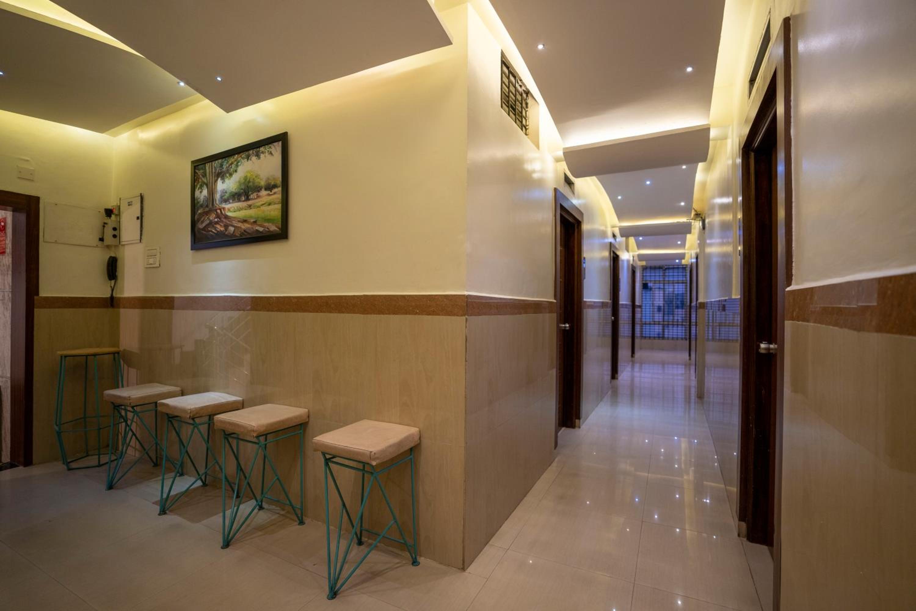 Aishwarya Suites
