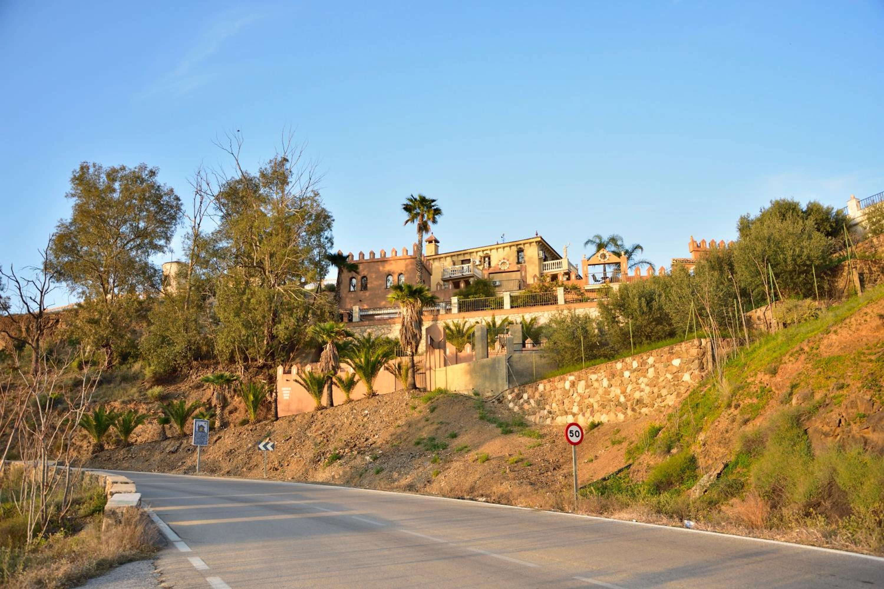Villa rural en Málaga con piscina y vistas al mar