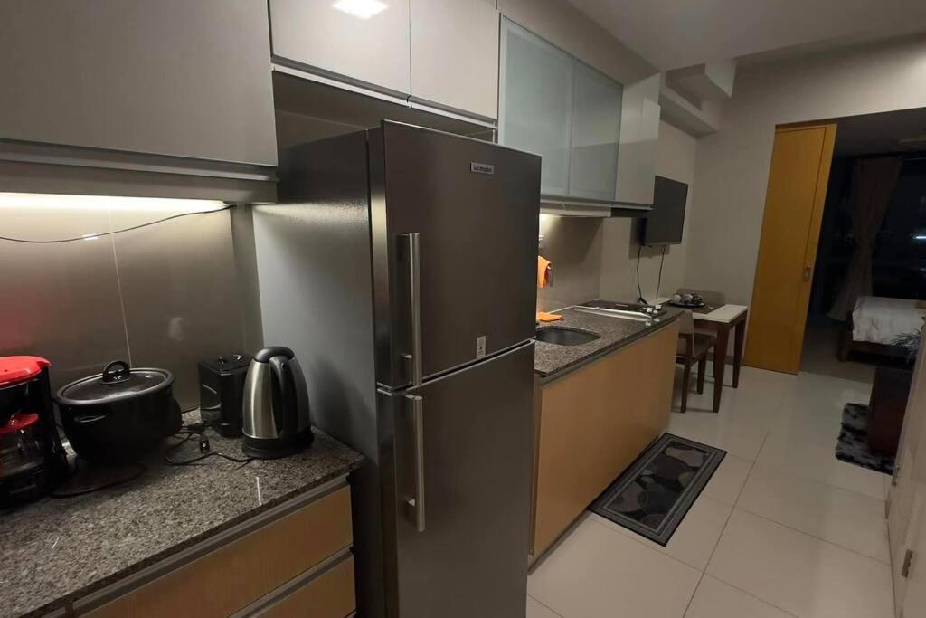 #31 One Uptown Residences BGC view 4