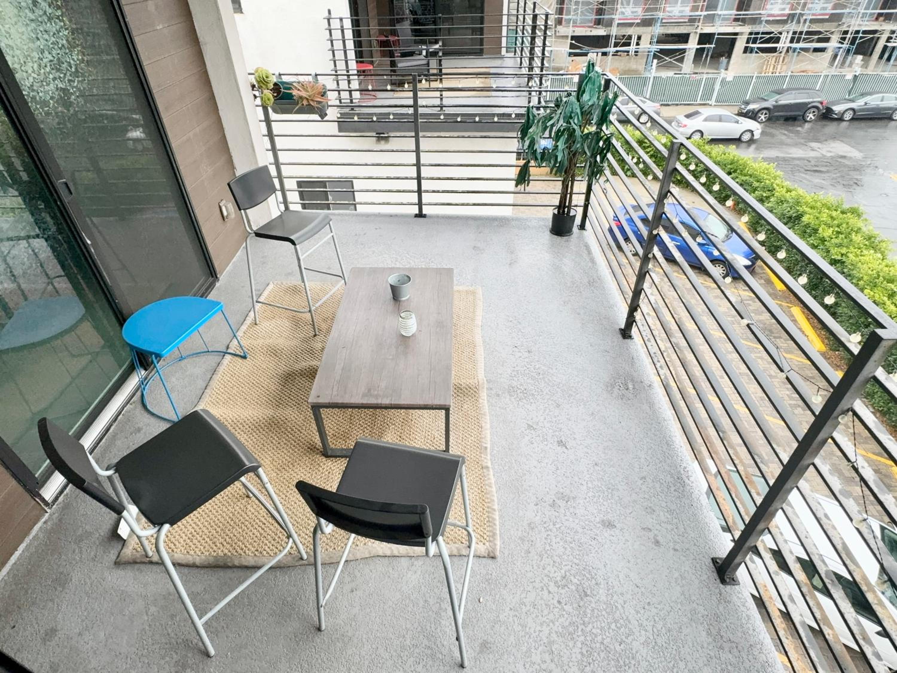 Cozy Chamber 3 BR Hollywood Townhouse