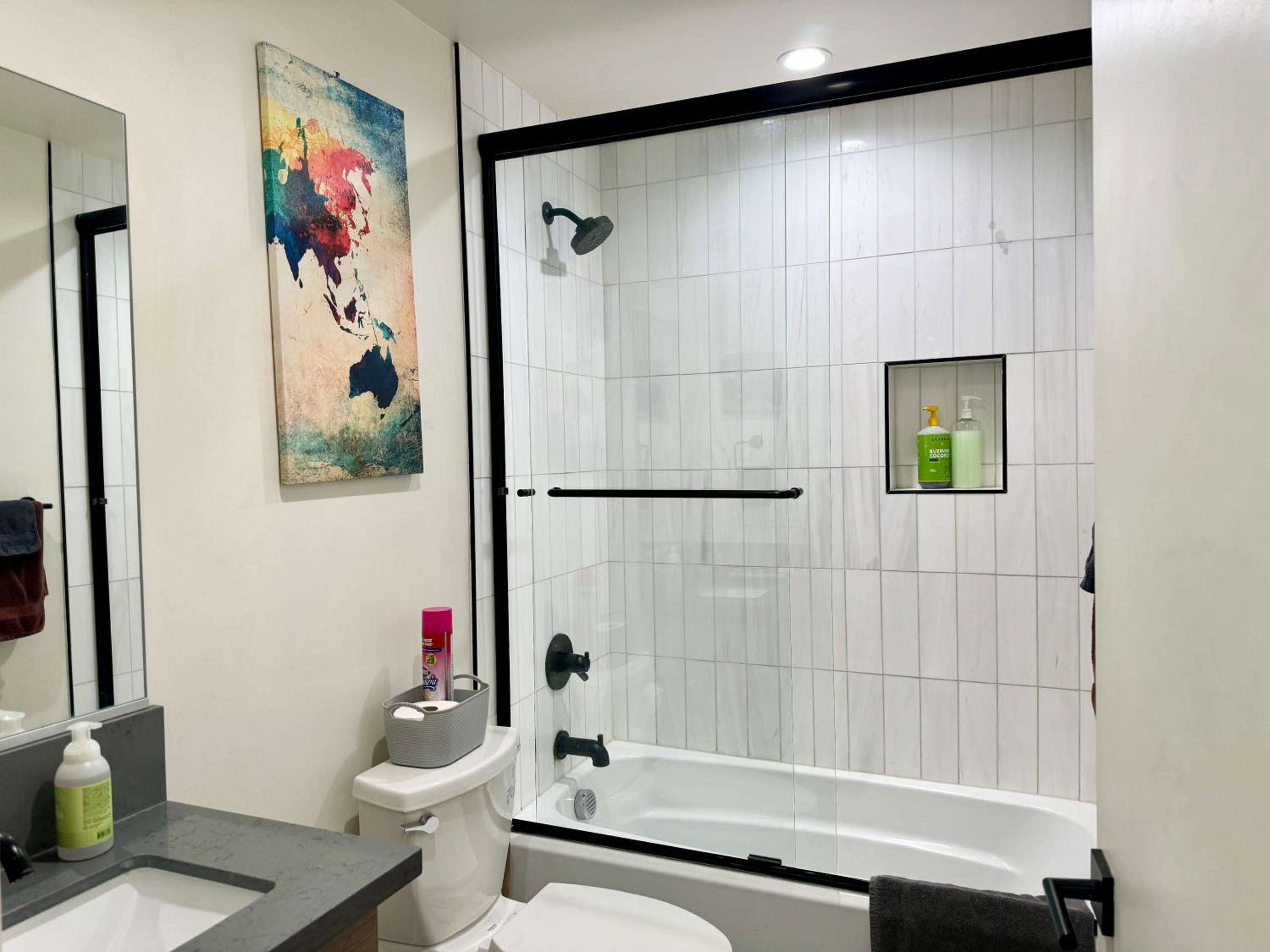 Cozy Chamber 3 BR Hollywood Townhouse