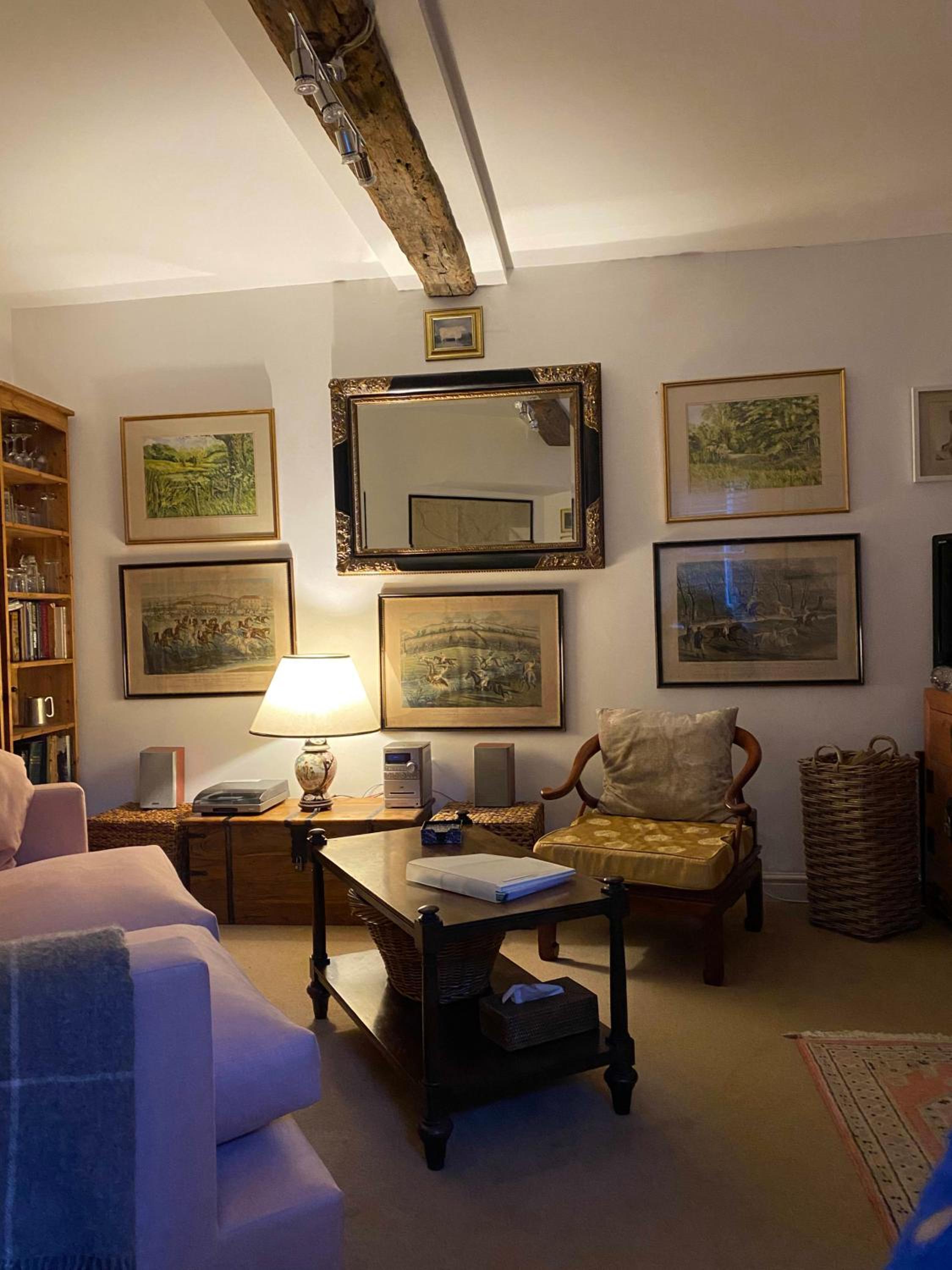 Market Place Cottage, Tetbury, Cotswolds Grade II Central location view 5