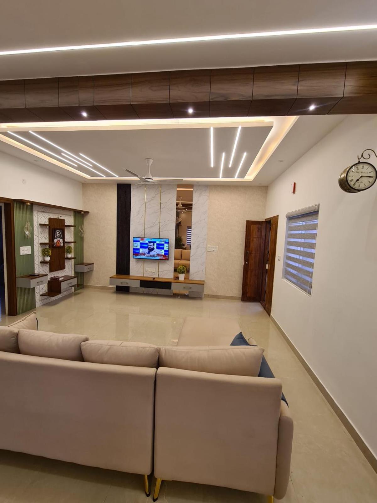 477 Atlantis Road view 5