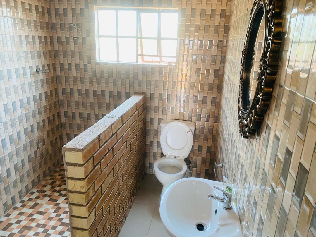 Lormasol Mews Guesthouse