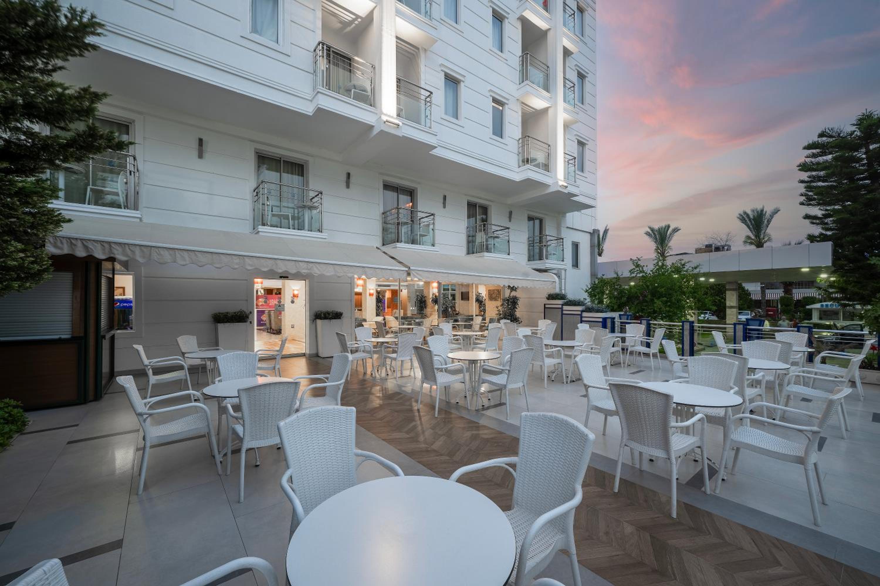 Sealife Family Resort Otel - Image 51