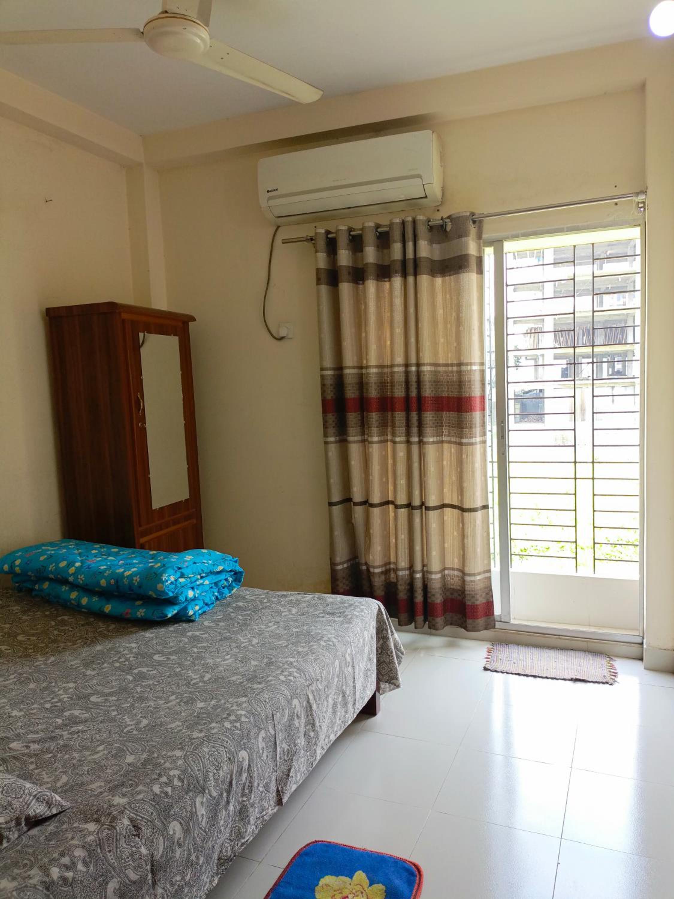 Start Night family Studio AC Apartment