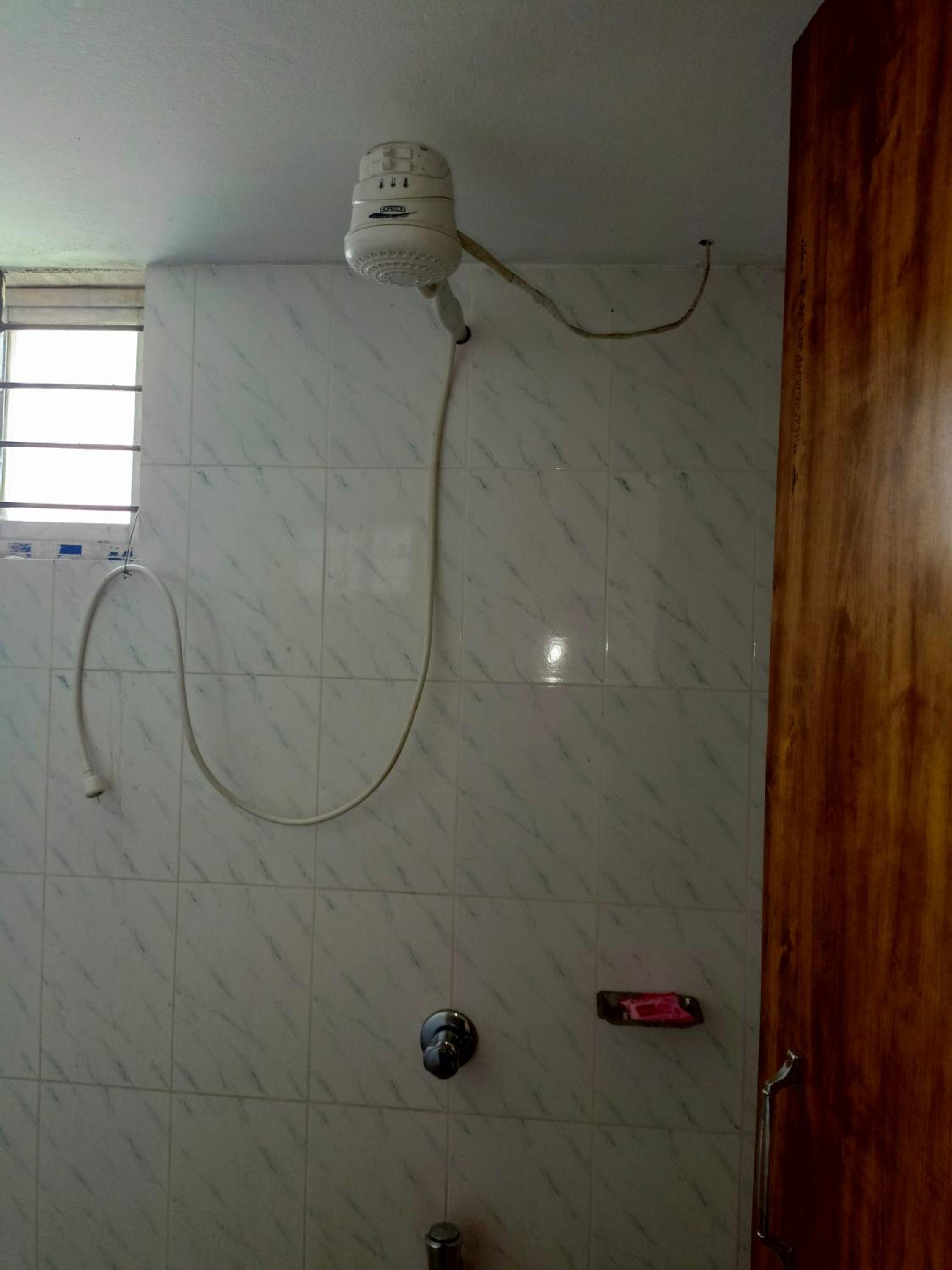 Start Night family Studio AC Apartment