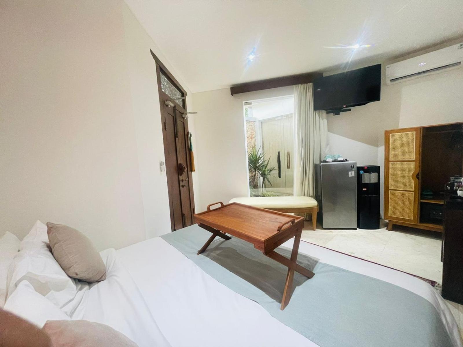 LataLiana Seminyak