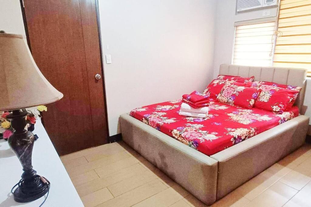 #36 Manhattan Heights cubao view 3