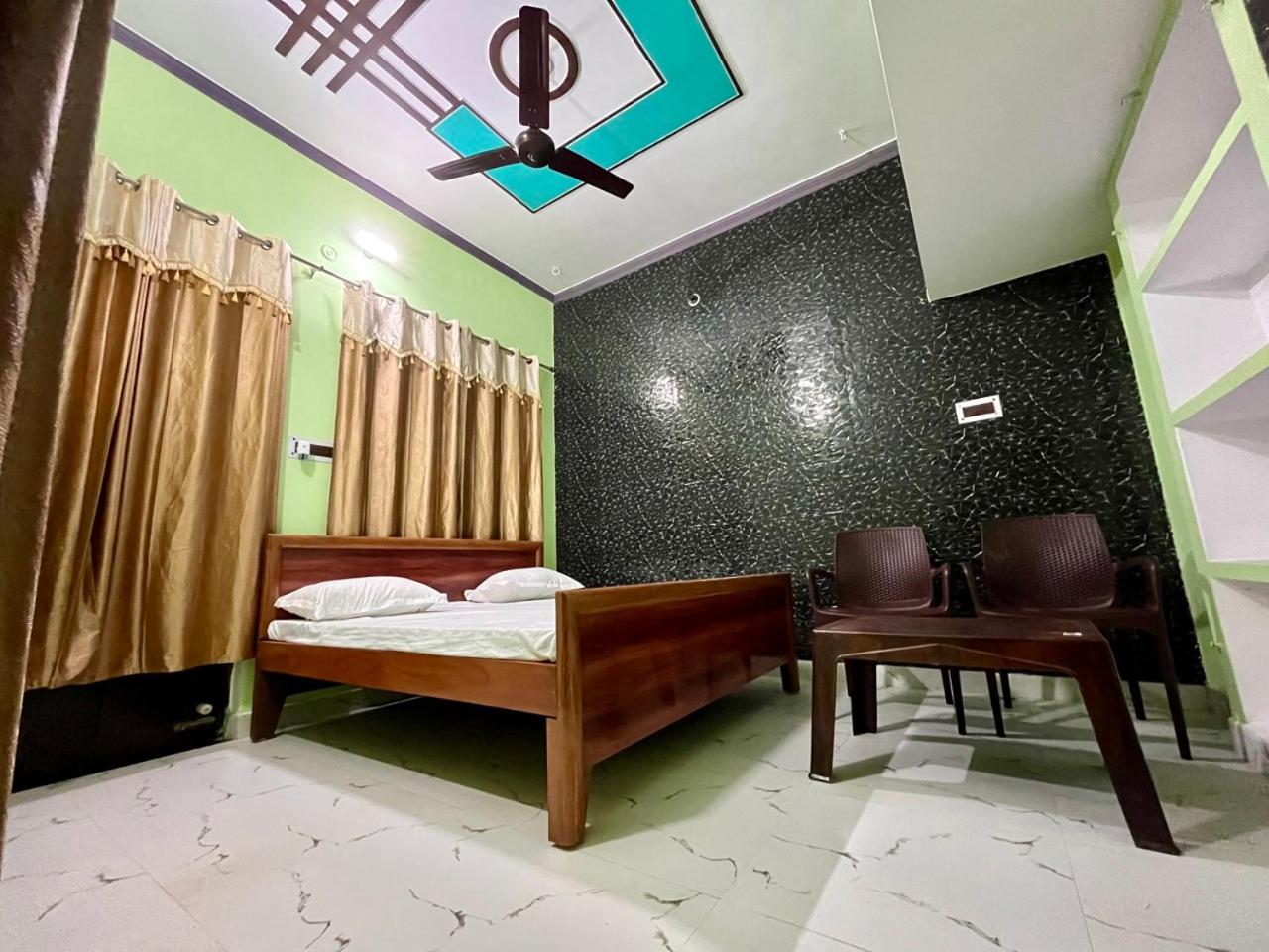 Sainik Homestay, Ayodhya view 4