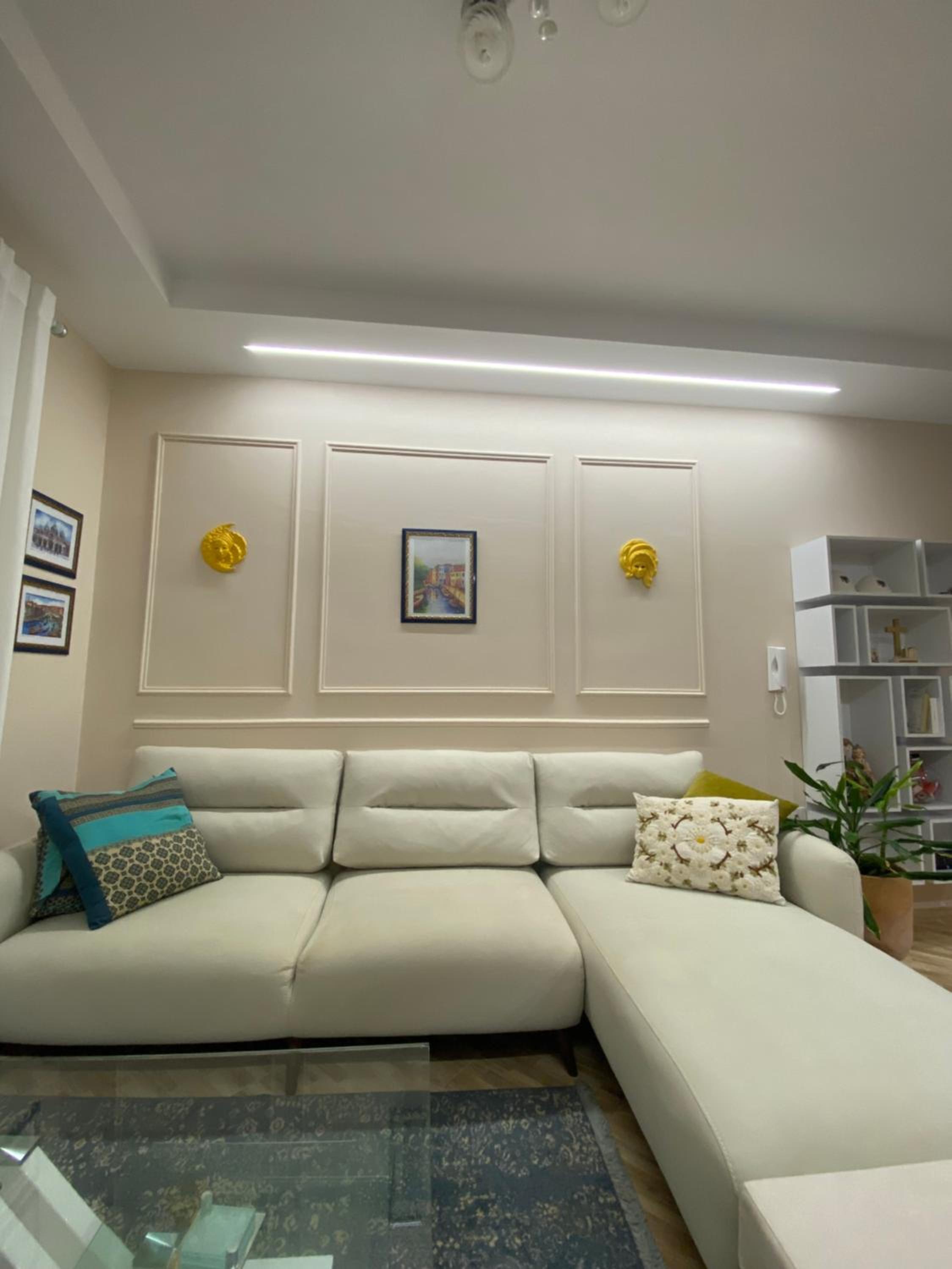 George Luxury Apartment Vlore