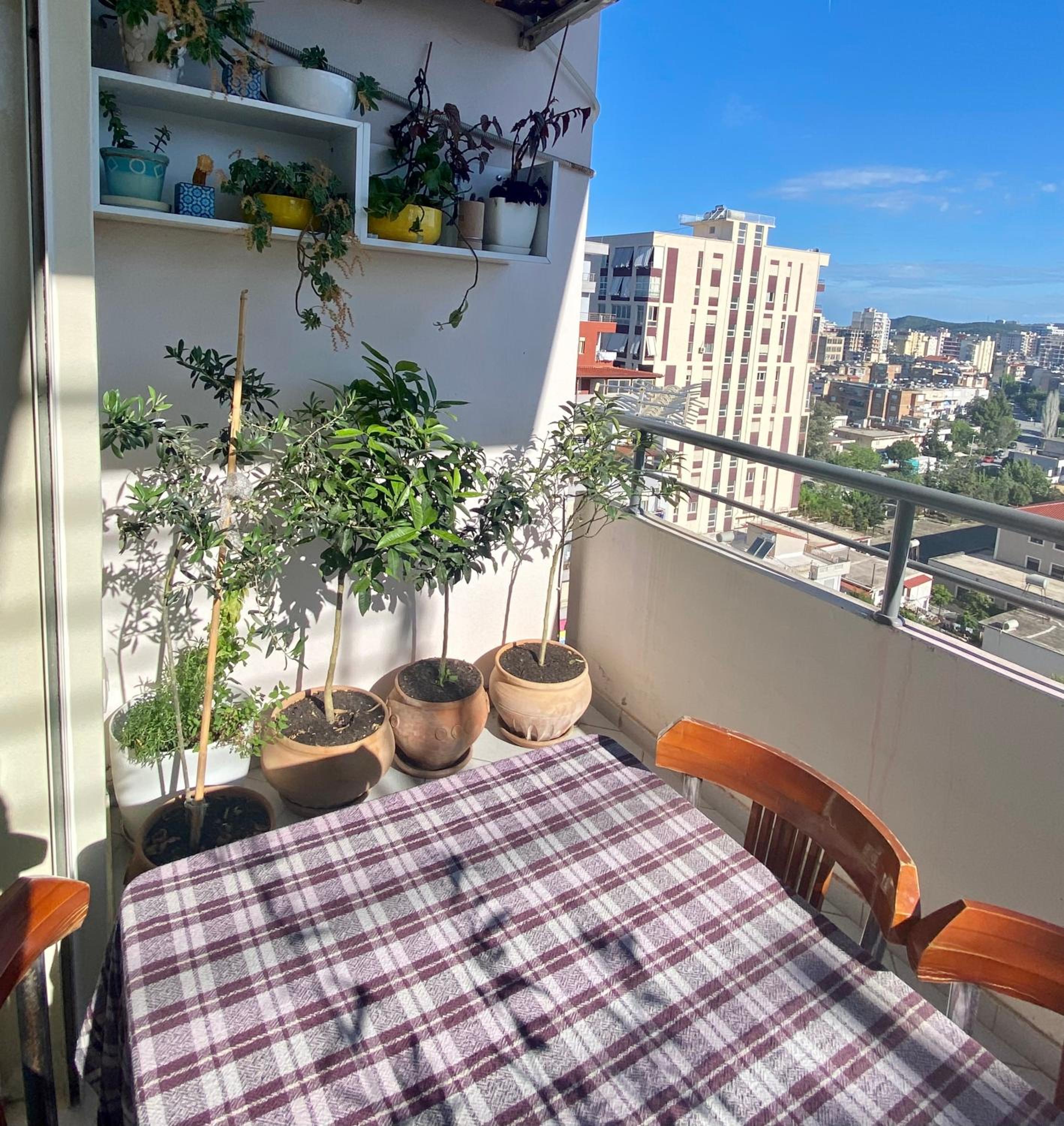 George Luxury Apartment Vlore