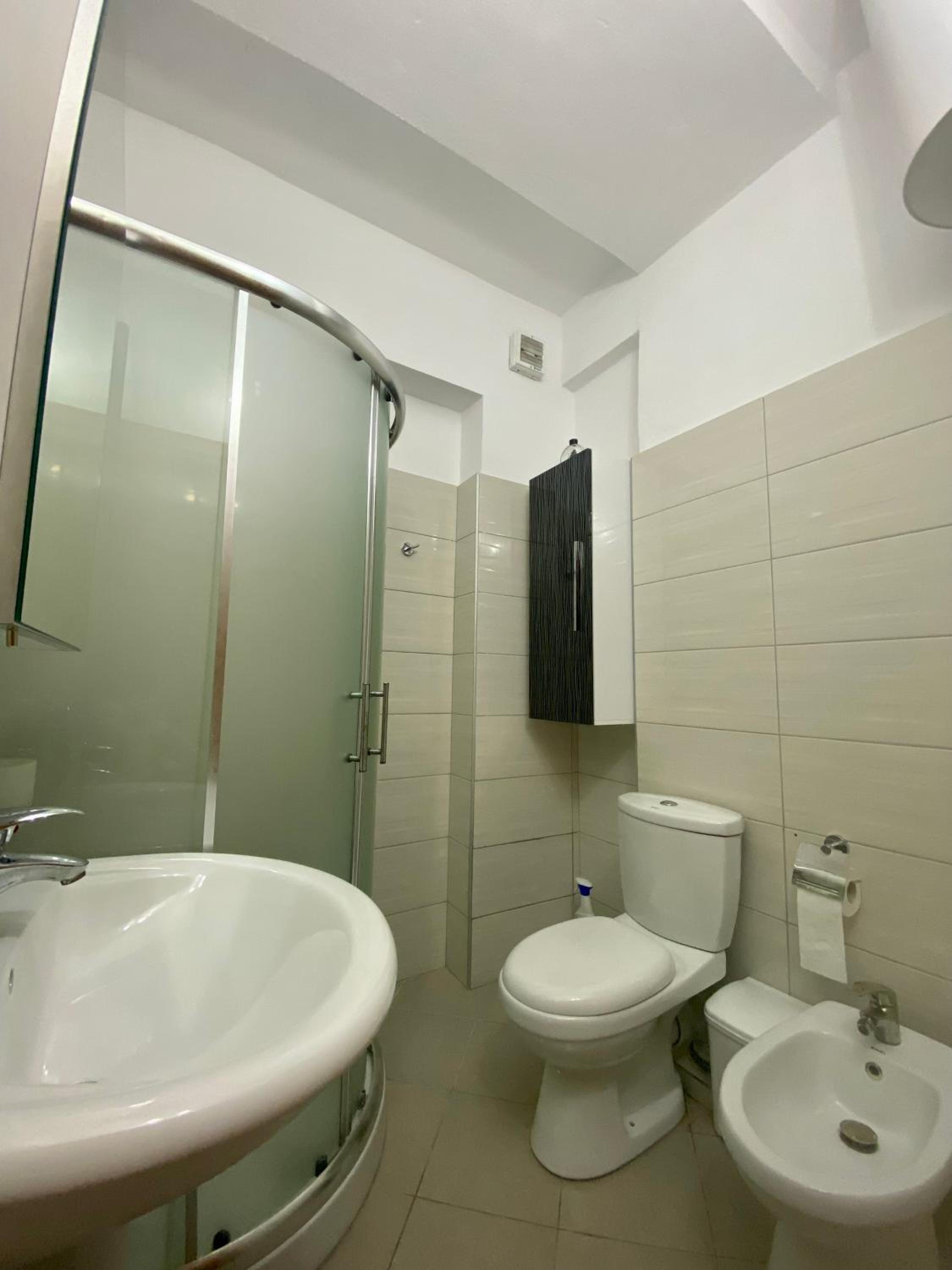 George Luxury Apartment Vlore