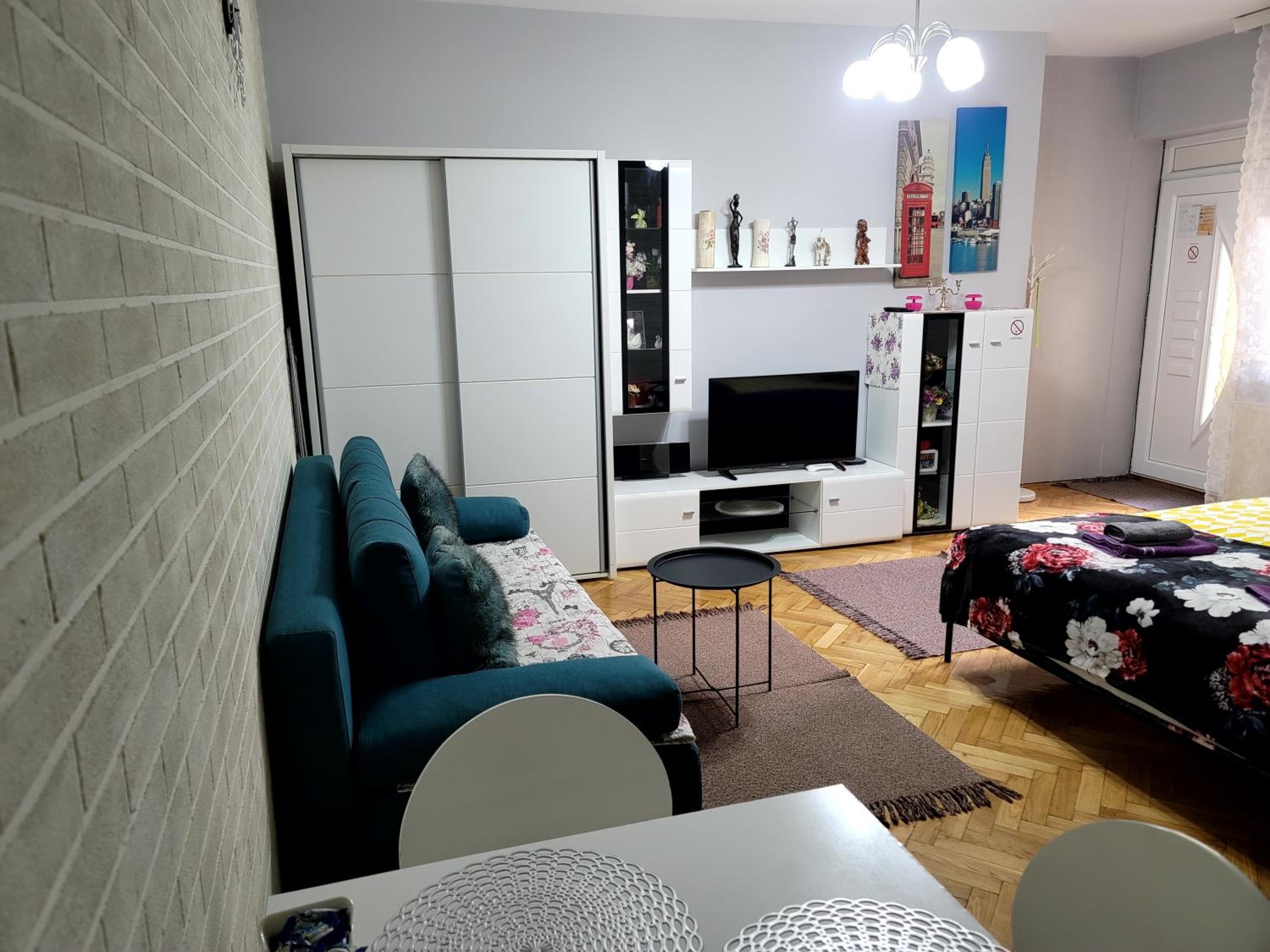 Photo 23