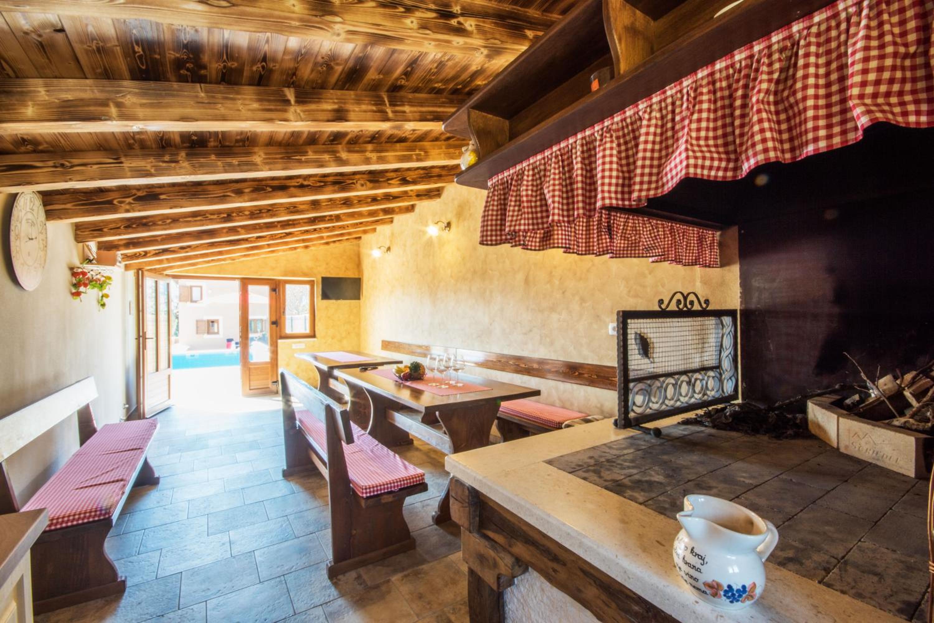 Villa Veronika, a cozy and charming Villa for Summer holidays view 4