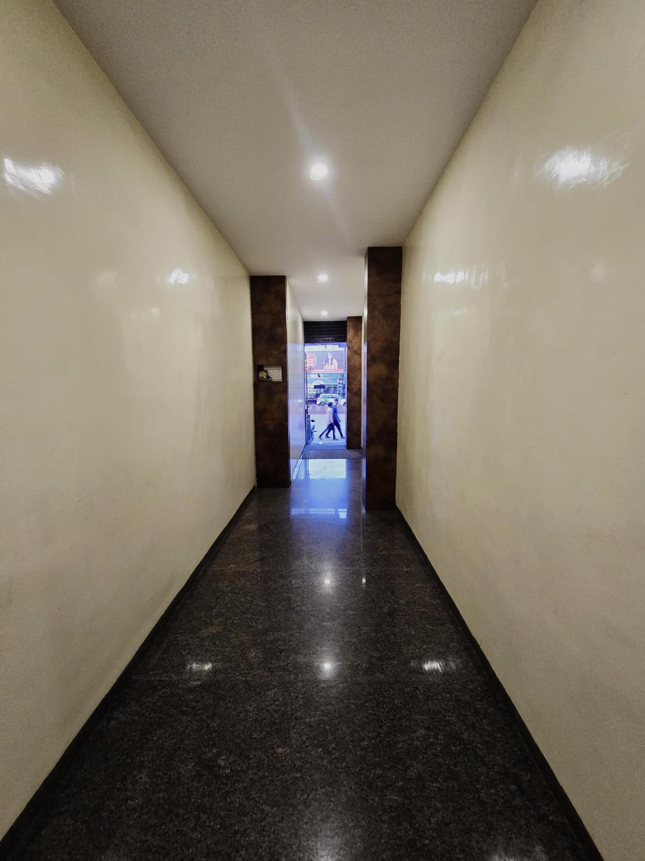 Hotel ARRAJ, Raipur